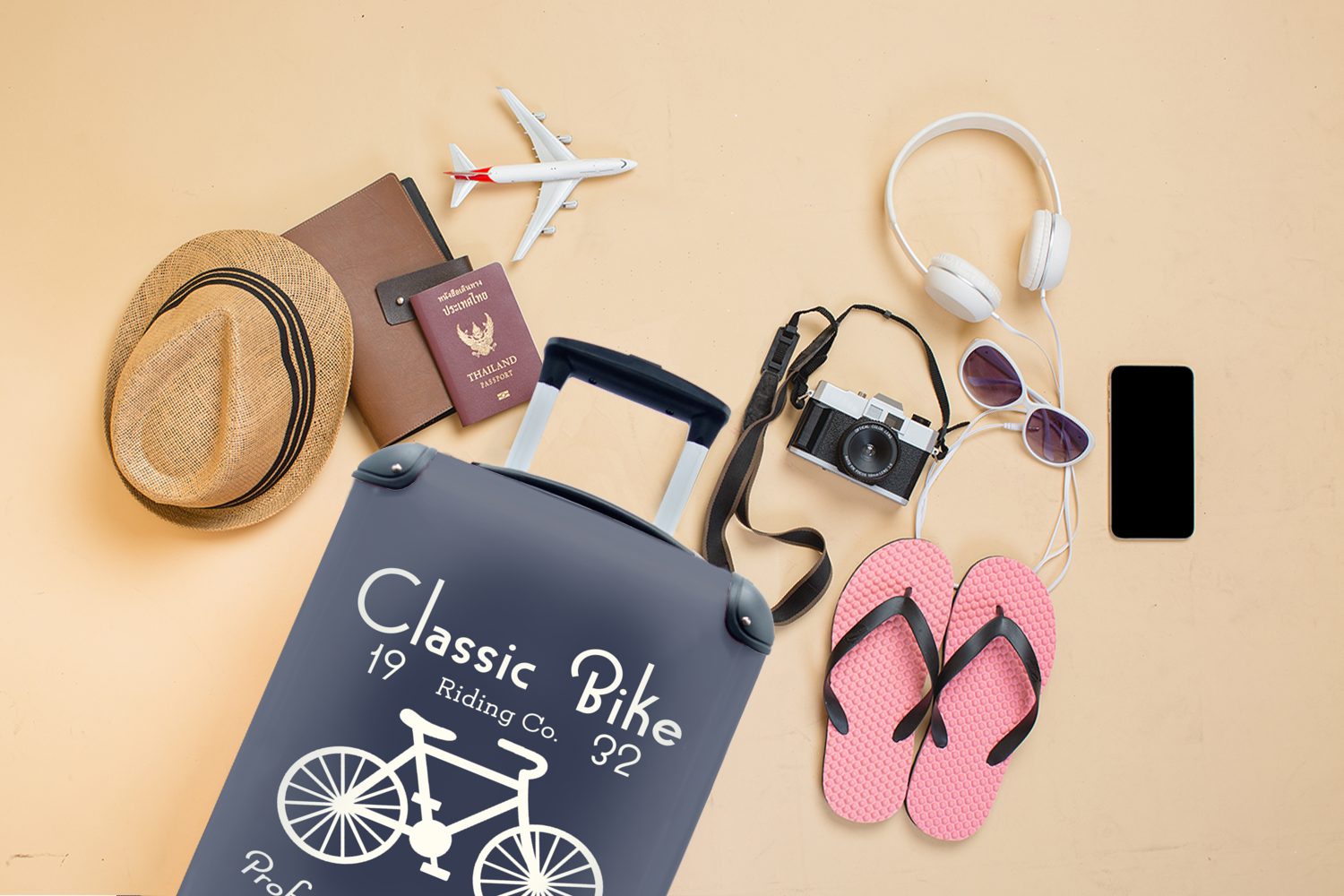 Handgepäckkoffer Reisekoffer Fahrrad MuchoWow rollen, Text, - mit Jahrgang Handgepäck für 4 Trolley, Rollen, Ferien, Reisetasche -
