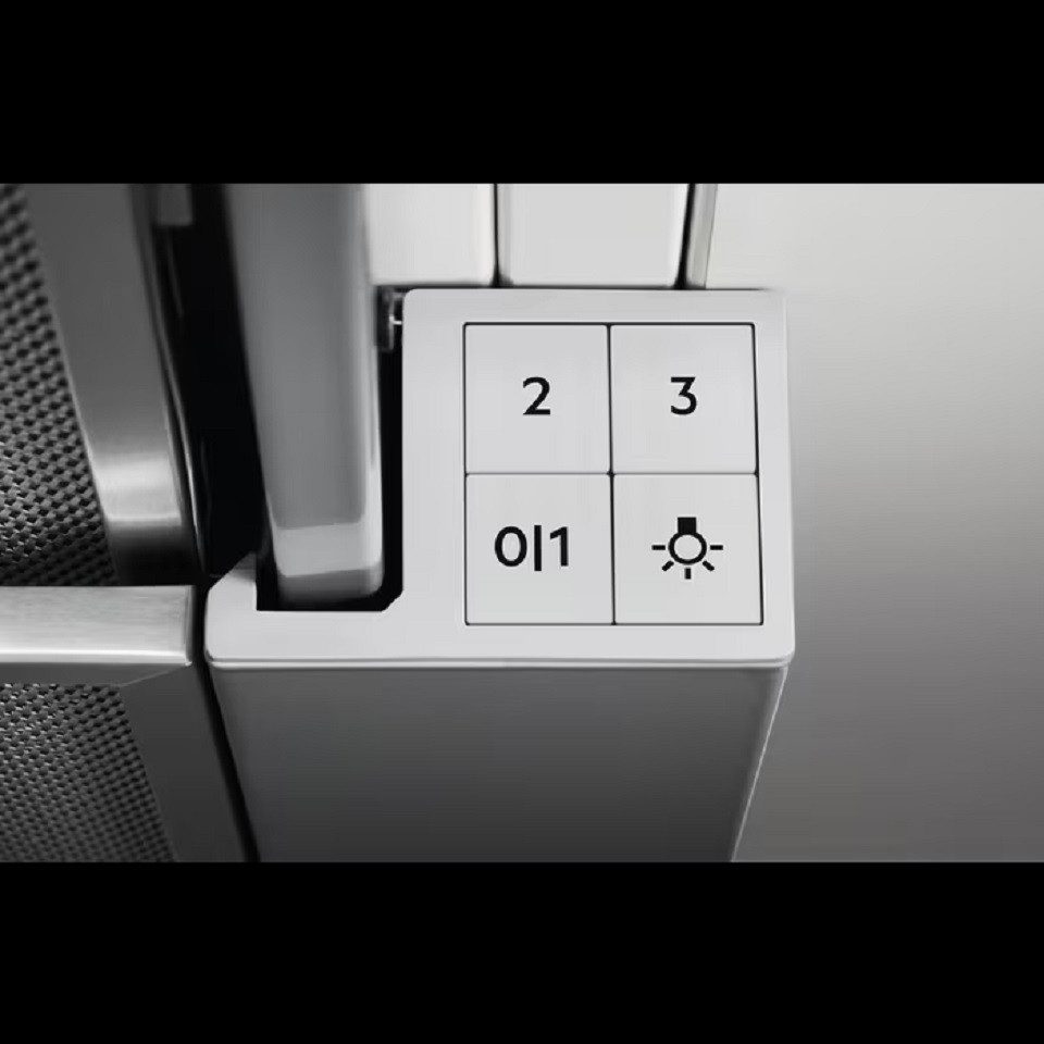 AEG Zwischenbauhaube LFP226S Serie keine Angaben LFP226S, LED-Beleuchtung, Bedienung über Drucktasten