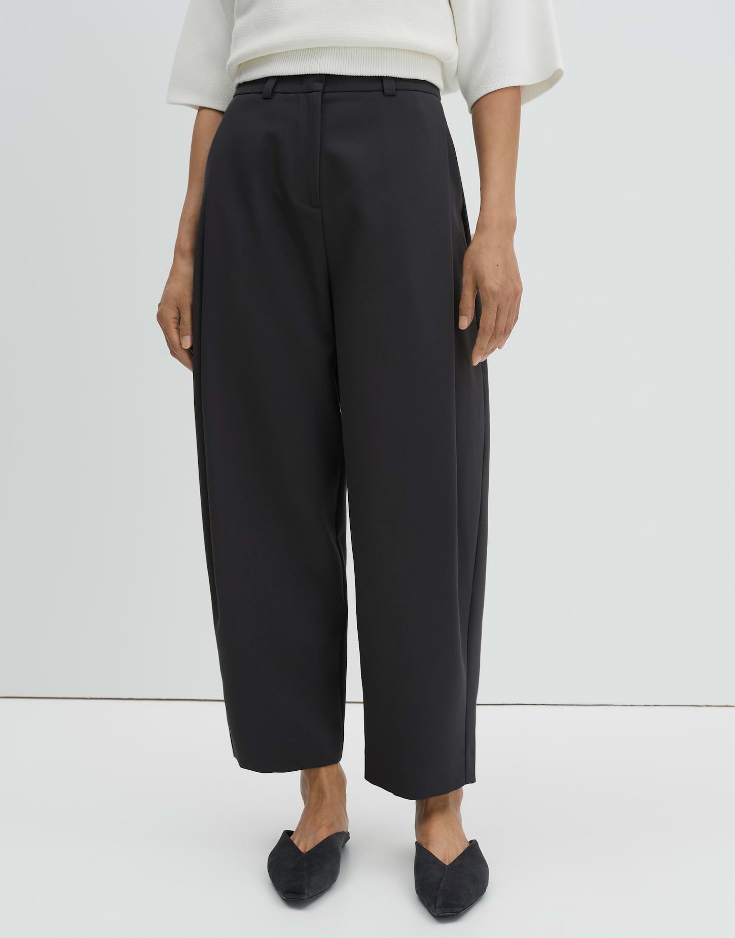 someday Bundfaltenhose Catsby barrel High Waist mit Bundfalten und schrägen günstig online kaufen