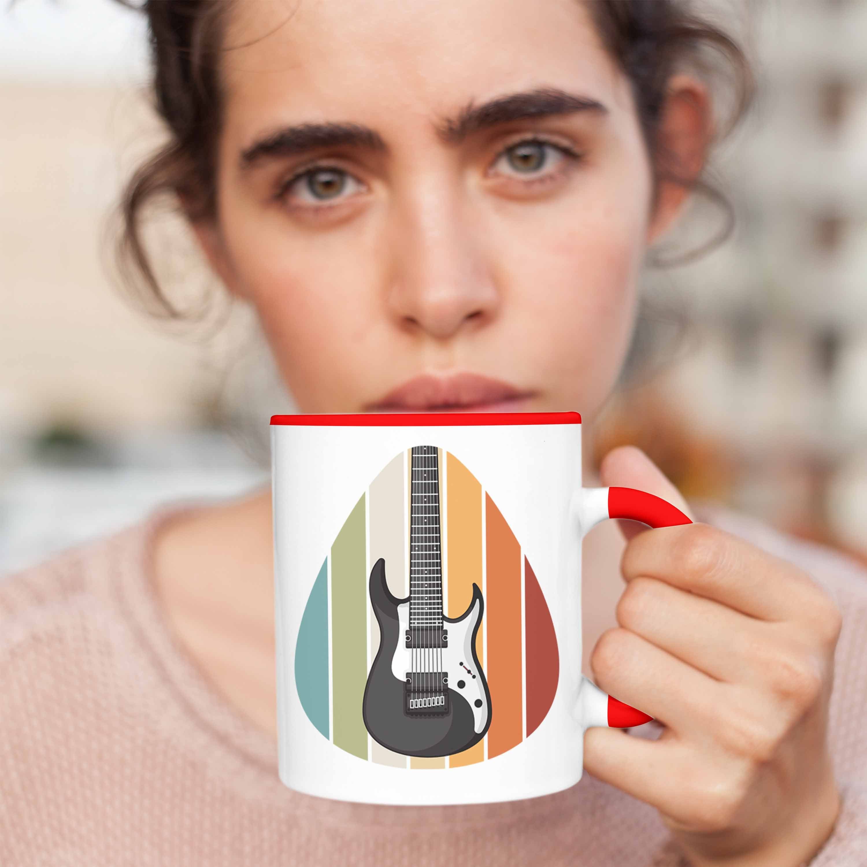 Trendation Tasse Trendation - Gitarrenspieler Männer Motiv Gitarristen Geschenk Frauen Gitarrist Rot Tasse Geschenkidee Gitarre Geschenke