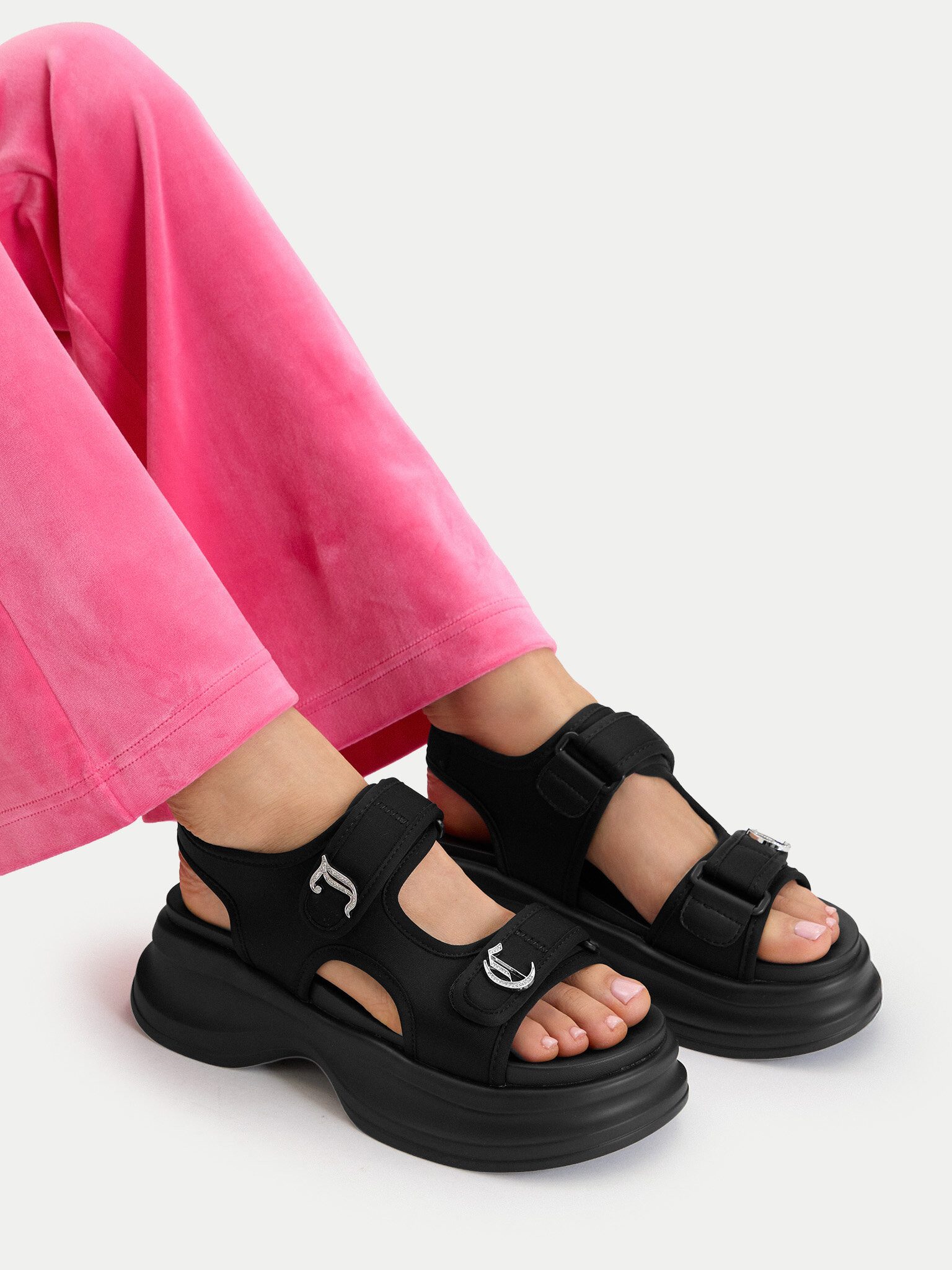 Juicy Couture Juicy Couture Sandals Damen Schwarz JUICY COUTURE-CEO-WSS21516-01 Schw Sandale