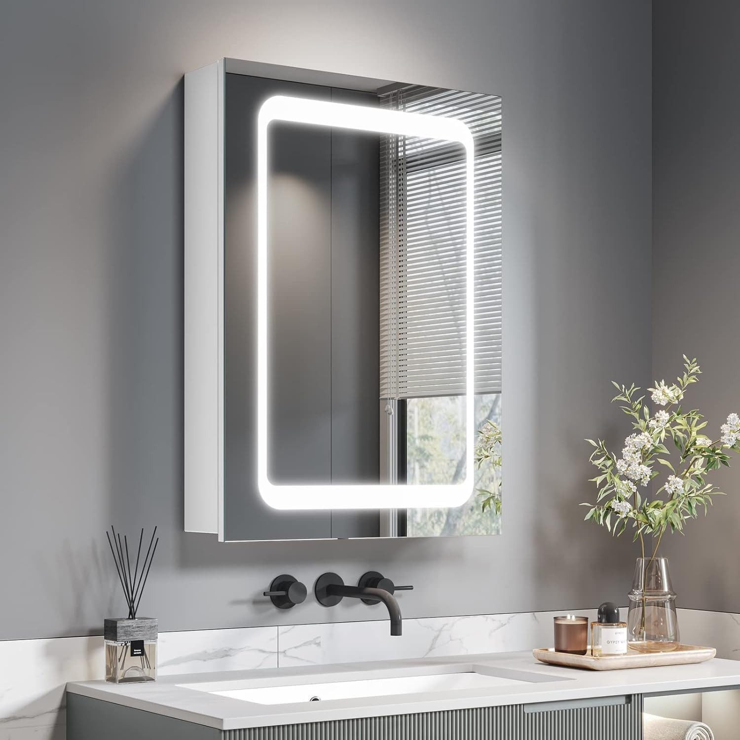 Dripex Badezimmerspiegelschrank Spiegelschrank mit Освітлення, Badezimmerschrank mit Spiegel mit Glasablage und Steckdose, Sensor-Schalter, Beschlagfrei, weiß