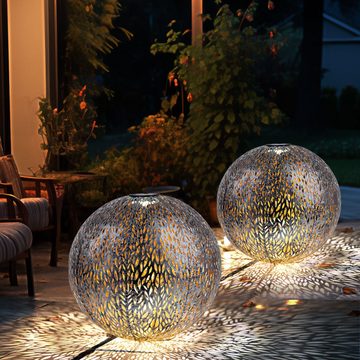Globo LED Solarleuchte, LED-Leuchtmittel fest verbaut, Warmweiß, Solarkugel Windlicht Außenlampe LED Erdspieß Gartendeko silber gold 2x