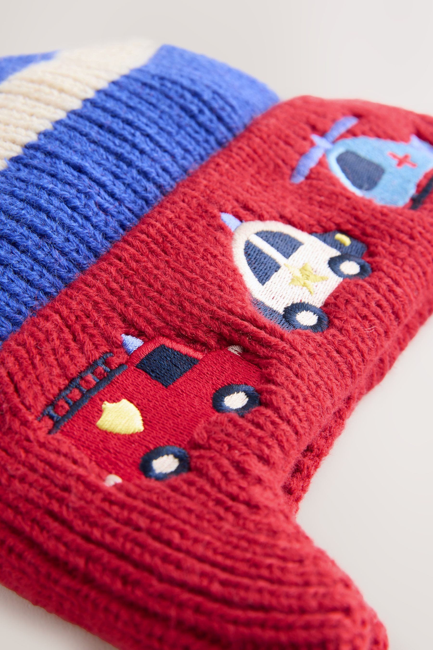 Next Beanie Gestreifte Bommelmütze Bär (1-St)