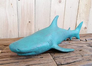 MichaelNoll Dekofigur Hai Haifisch Fisch Dekofigur Statue Skulptur Polyresin Modern - Maritime Deko für Wohnung Holz-Optik Grün - Dekoration für Wohnzimmer, Schlafzimmer oder Badezimmer - 41,5x18,5x13H cm