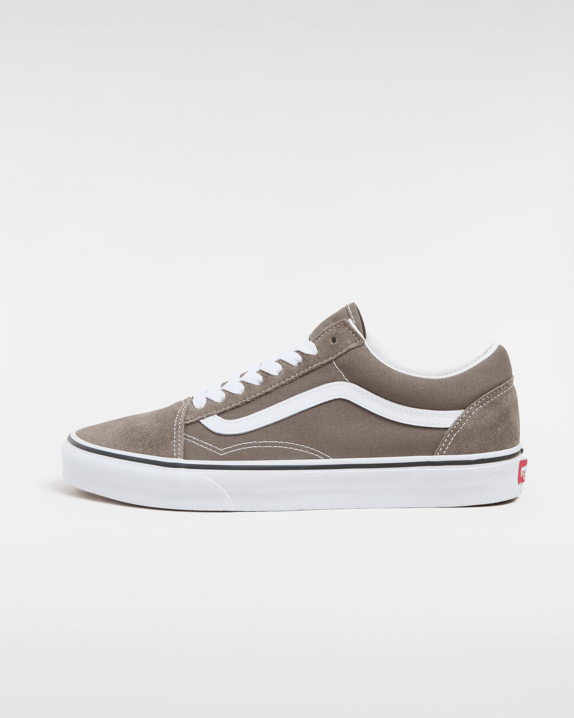 Vans Old Skool Sneaker mit kontrastfarbenem Logo an der Ferse