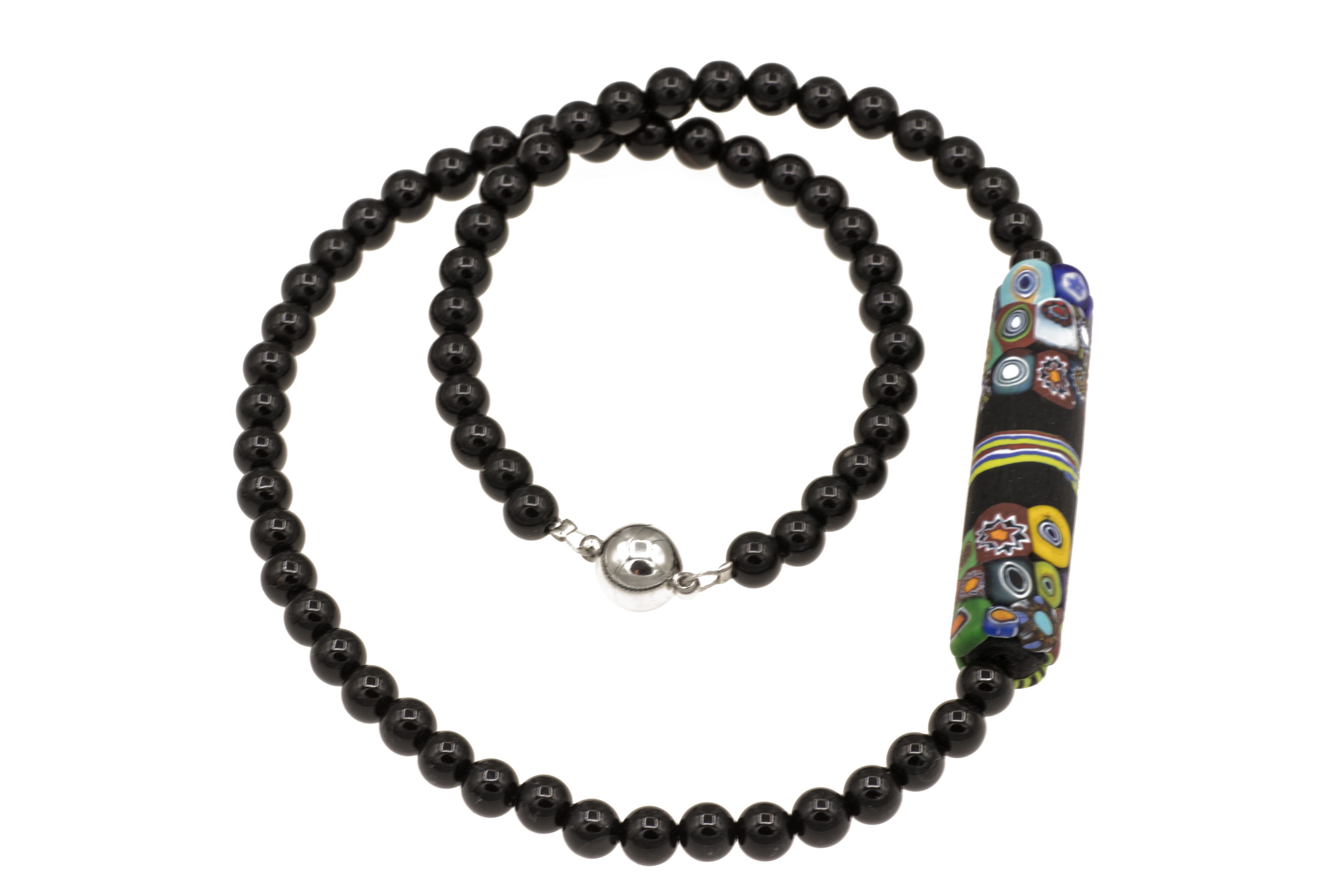 Perlenkette Kette mit schwarzem Achat und 1 Murano Glas Mosaik Perle lang