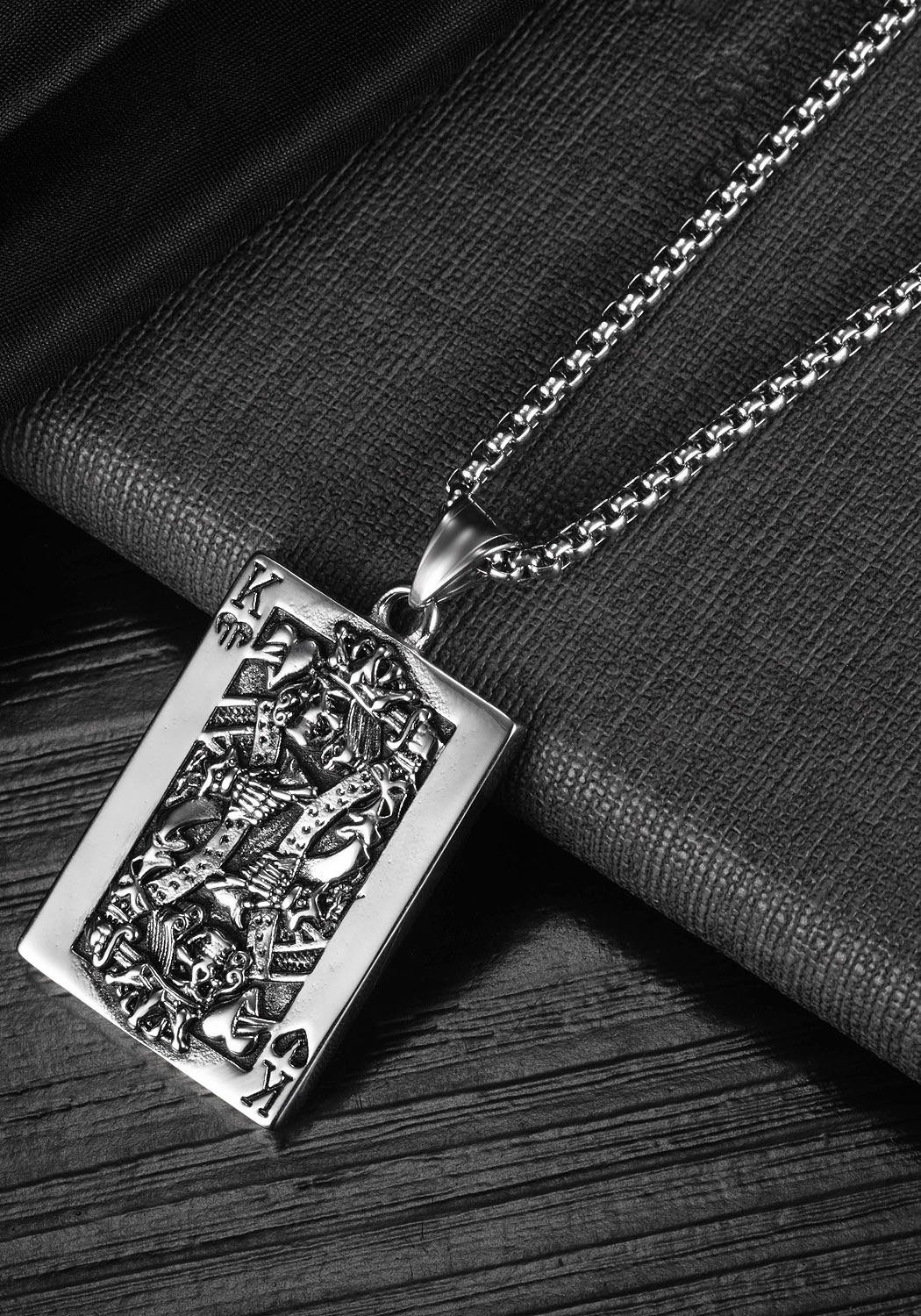 Firetti Kette mit Anhänger Schmuck Geschenk Poker Skull