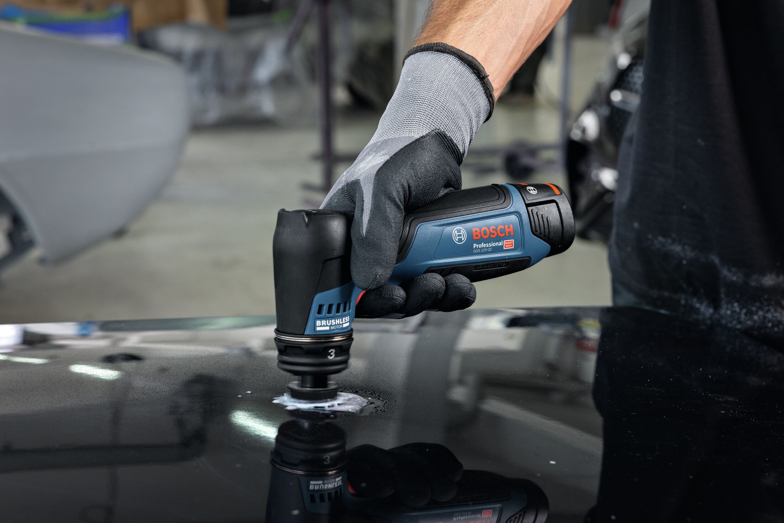 BOSCH Akku-Schwingschleifer GSS 12V-32, max. 8000 U/min, 16000 U/min, Ohne Akku - im Karton