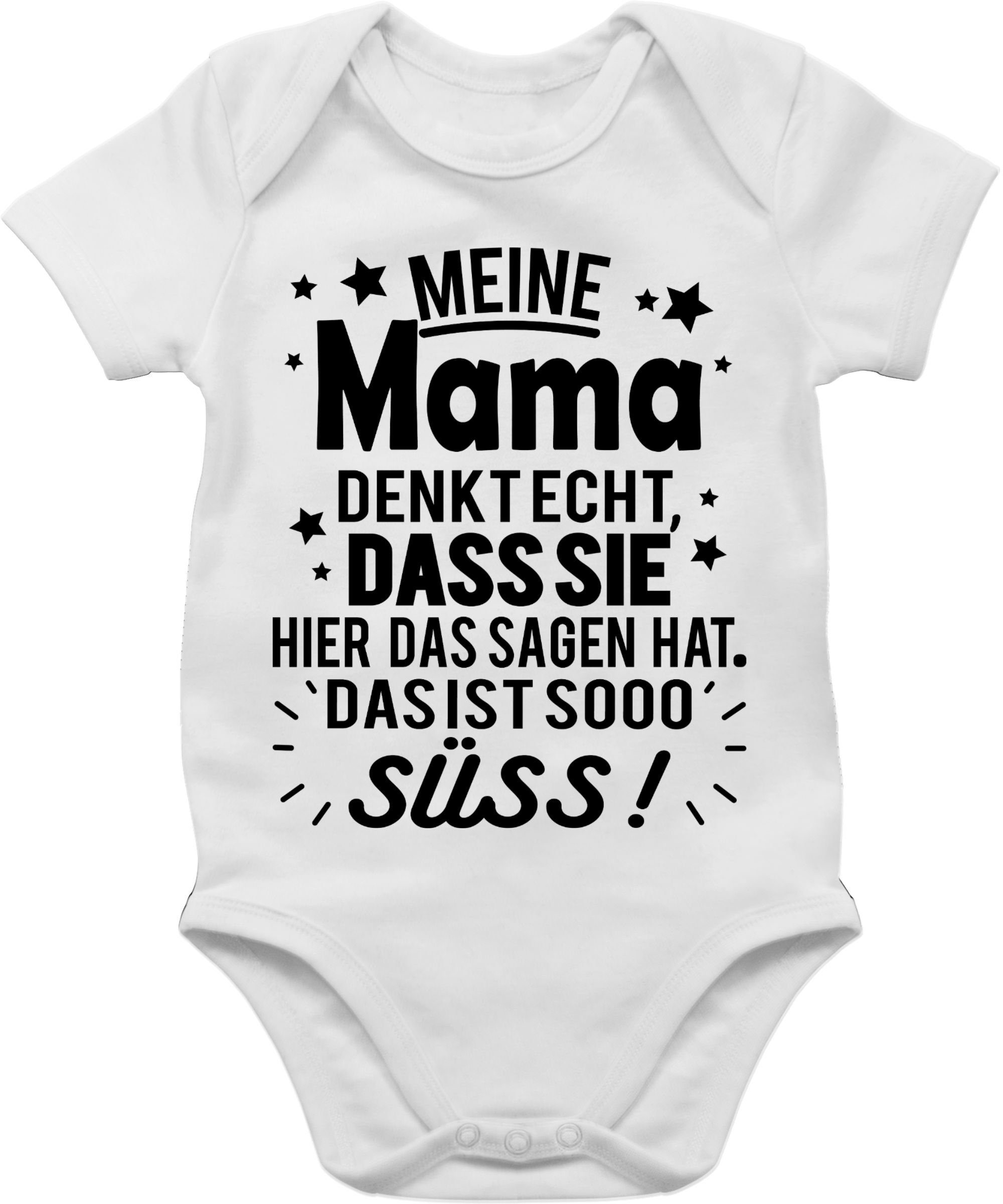 Shirtracer Shirtbody Meine Mama denkt echt, dass sie hier das Sagen hat. Das ist sooo süß! Sprüche Baby 1 Weiß