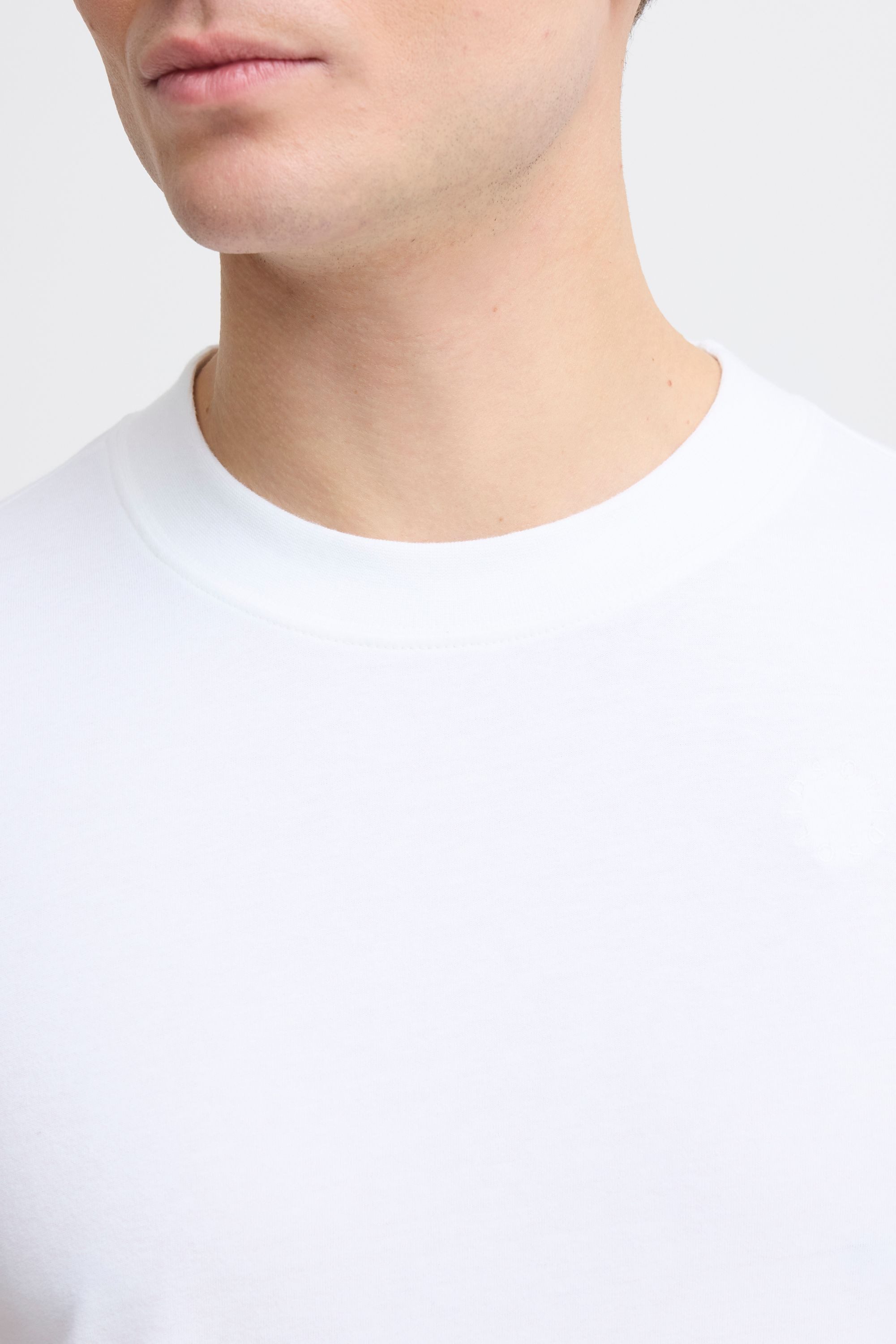 !Solid T-Shirt SDOdit Zeitloses T-shirt