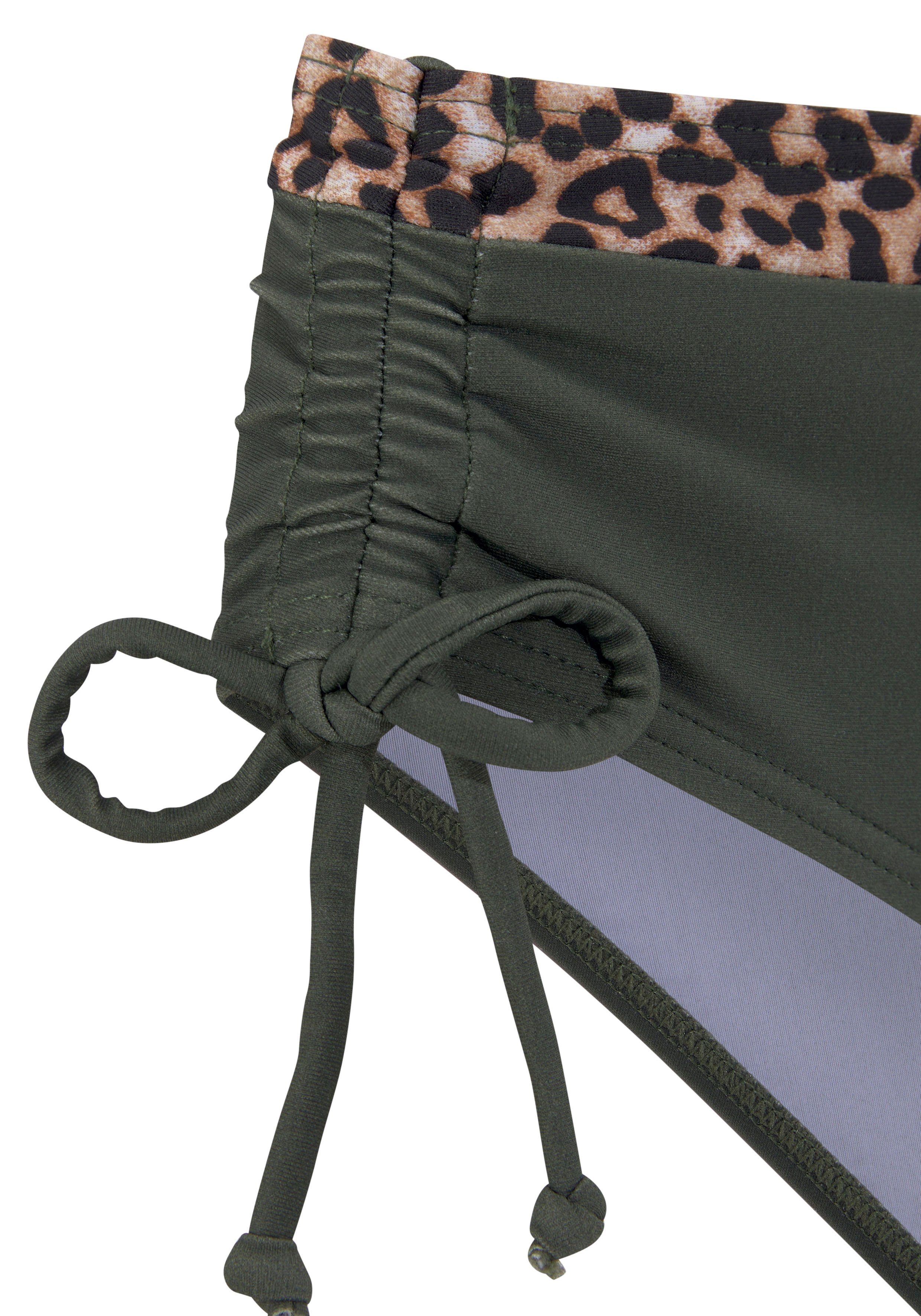 LASCANA Bikini-Hose Adelin mit bedruckten Einsätzen