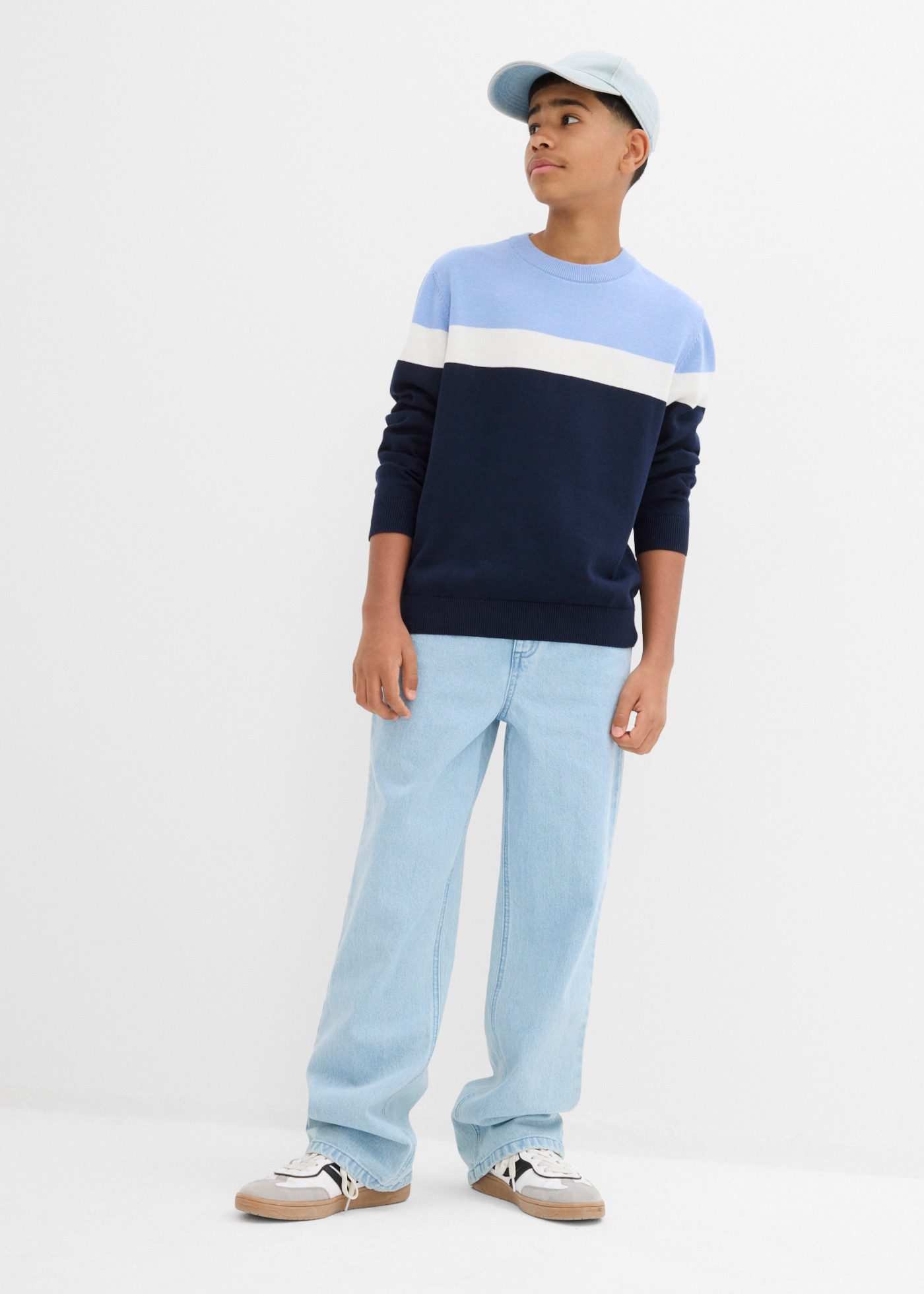 bonprix Loose-fit-Jeans mit leichter Waschung, weit geschnittenes Bein, für Jungen – Bild 3 von 5