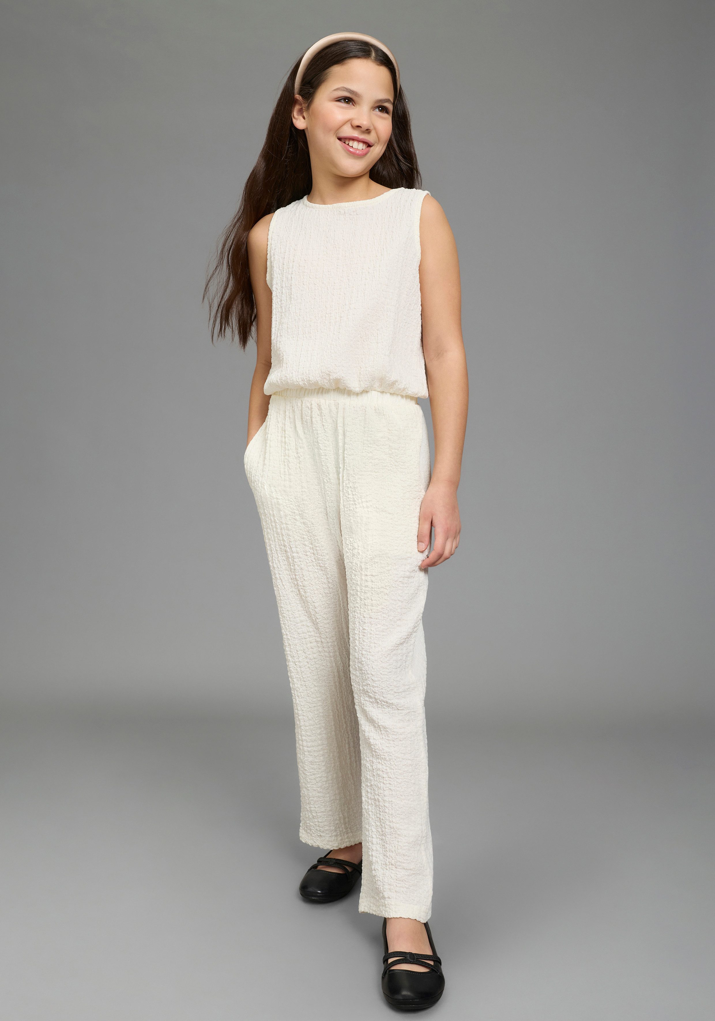 KIDSWORLD Overall Modisches One-Piece unifarbene Optik, Jersey-Material, vielseitig einsetzbar