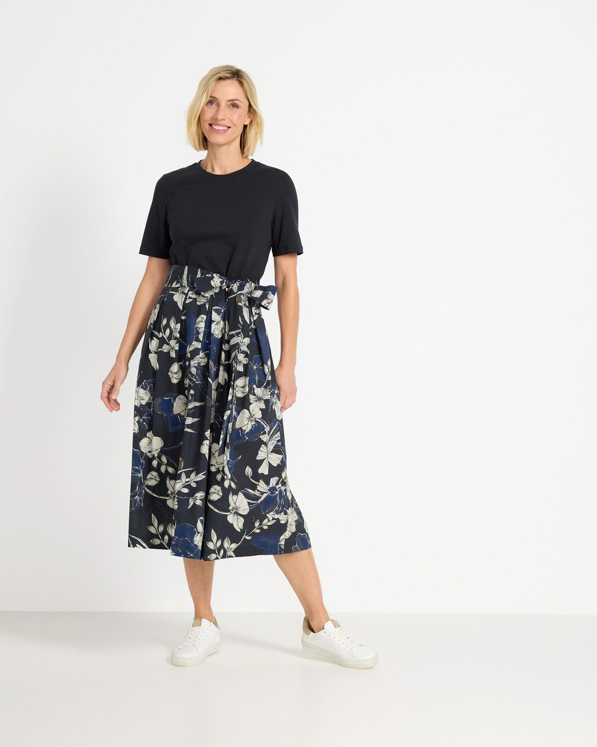 Highmoor Midikleid Kleid mit floralem Rock – Bild 4 von 5