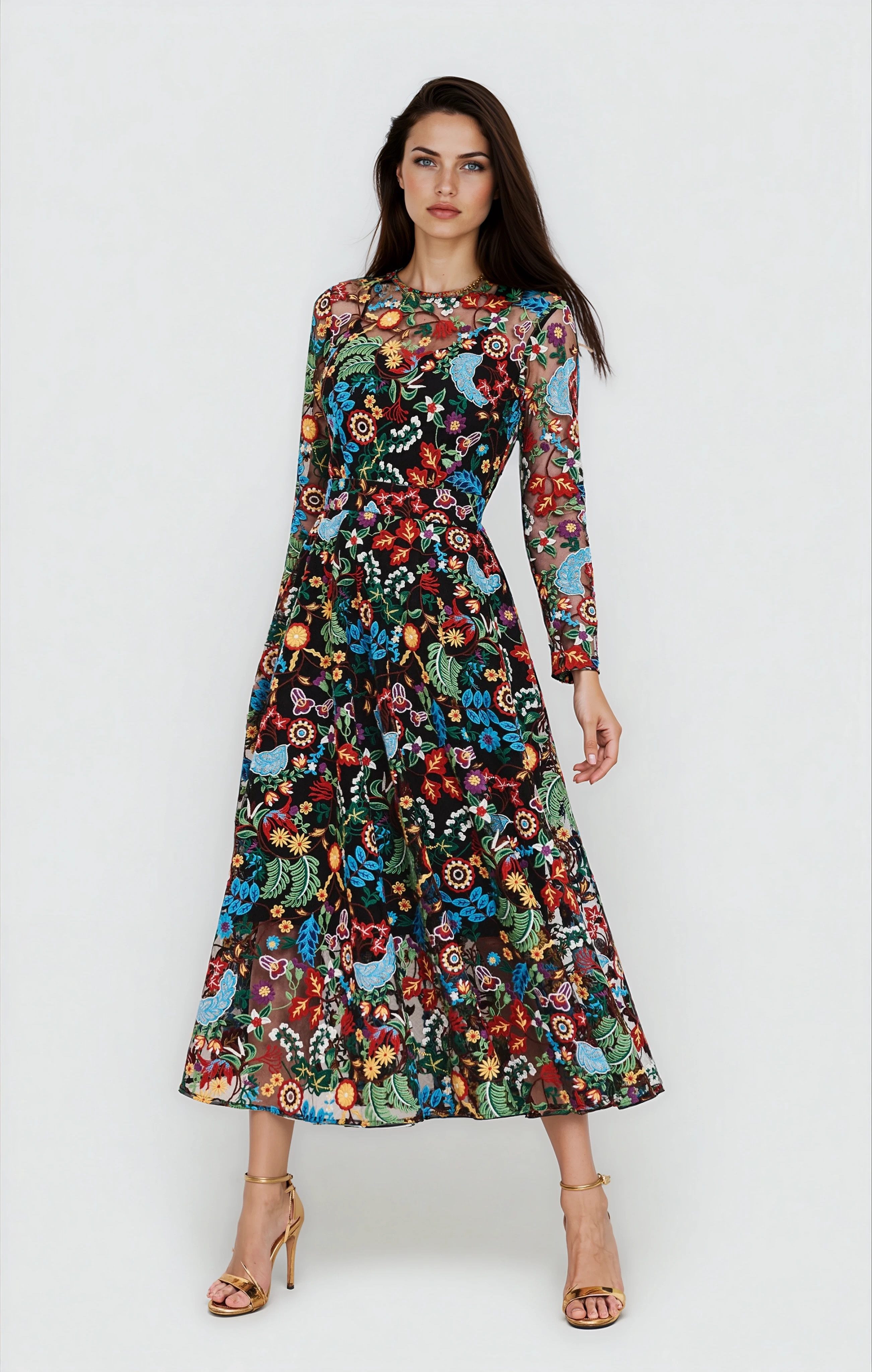 MATSOUR'I Abendkleid Juliana Komplett bestickt, figurbetonende Taille