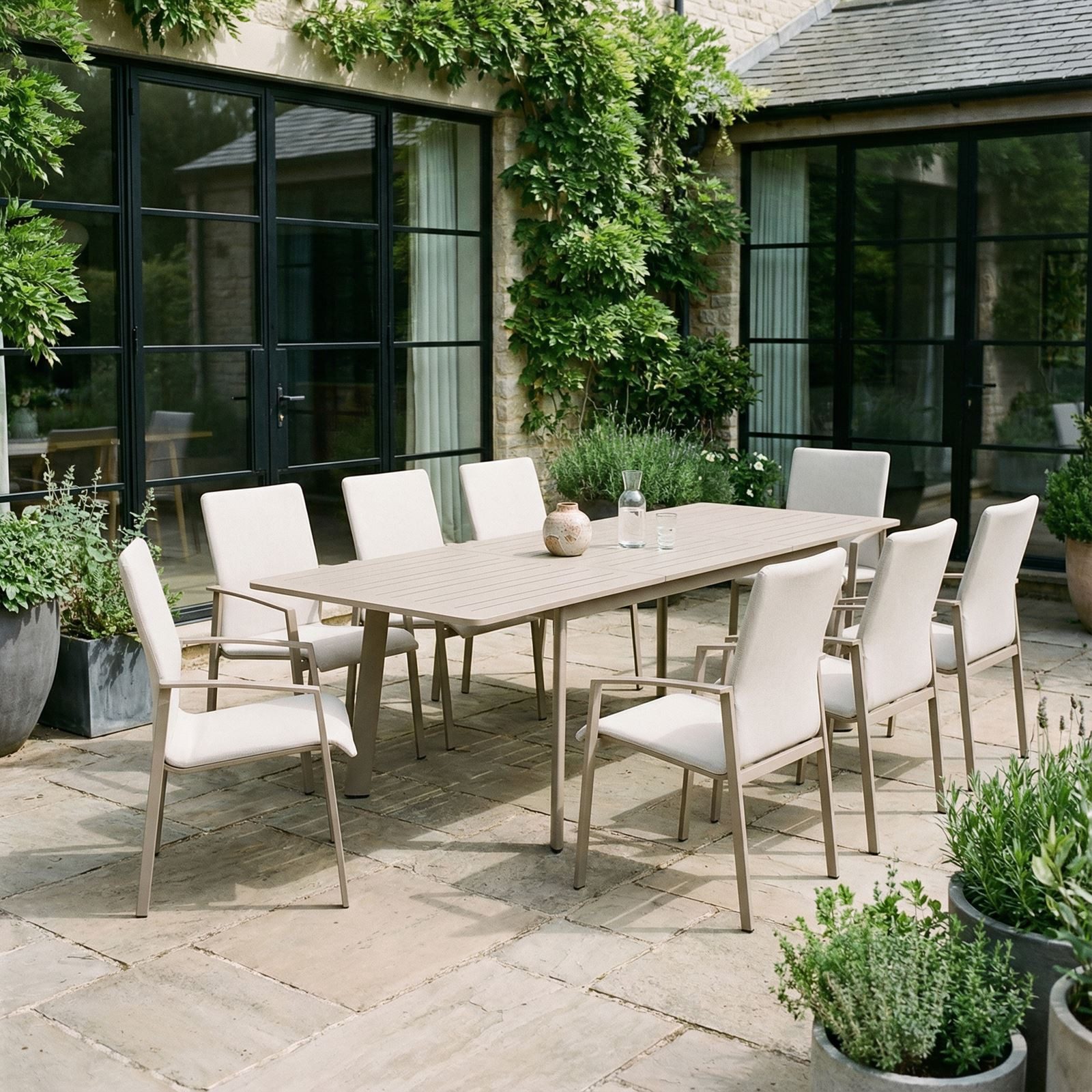 IDIMEX Garten-Essgruppe VERANO, Gartenmöbel Set mit ausziehbarem Tisch & 8 Stühlen champagner