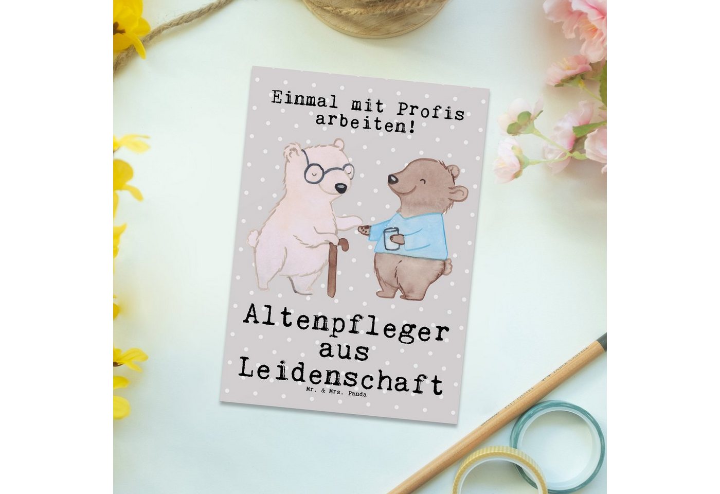 Thumbnail - Mr. & Mrs. Panda Postkarte Altenpfleger Leidenschaft - Grau Pastell - Geschenk, Ansichtskarten, Hochglanzveredelt