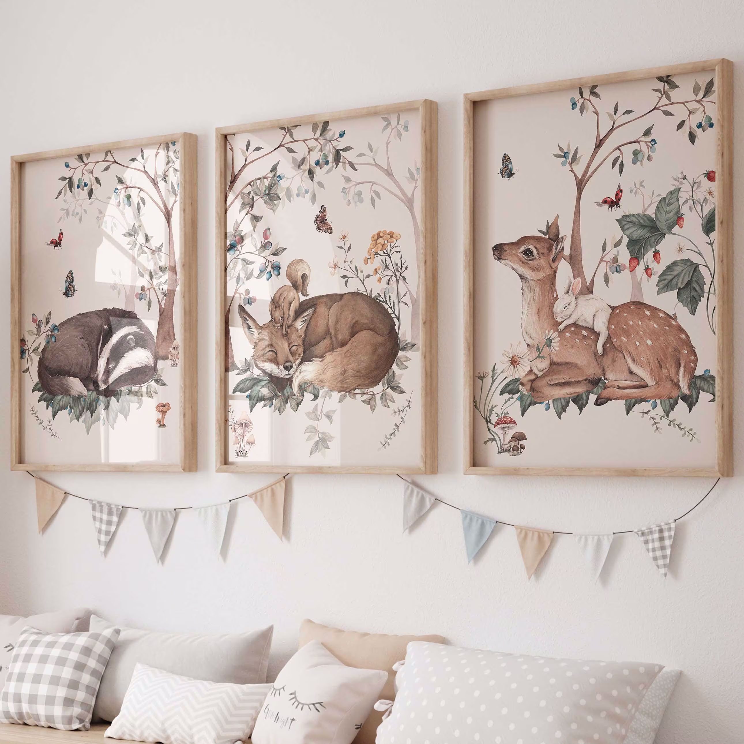 WANDKIND Poster Schlafende Waldtiere 3er Poster Set P805, Kinder Poster