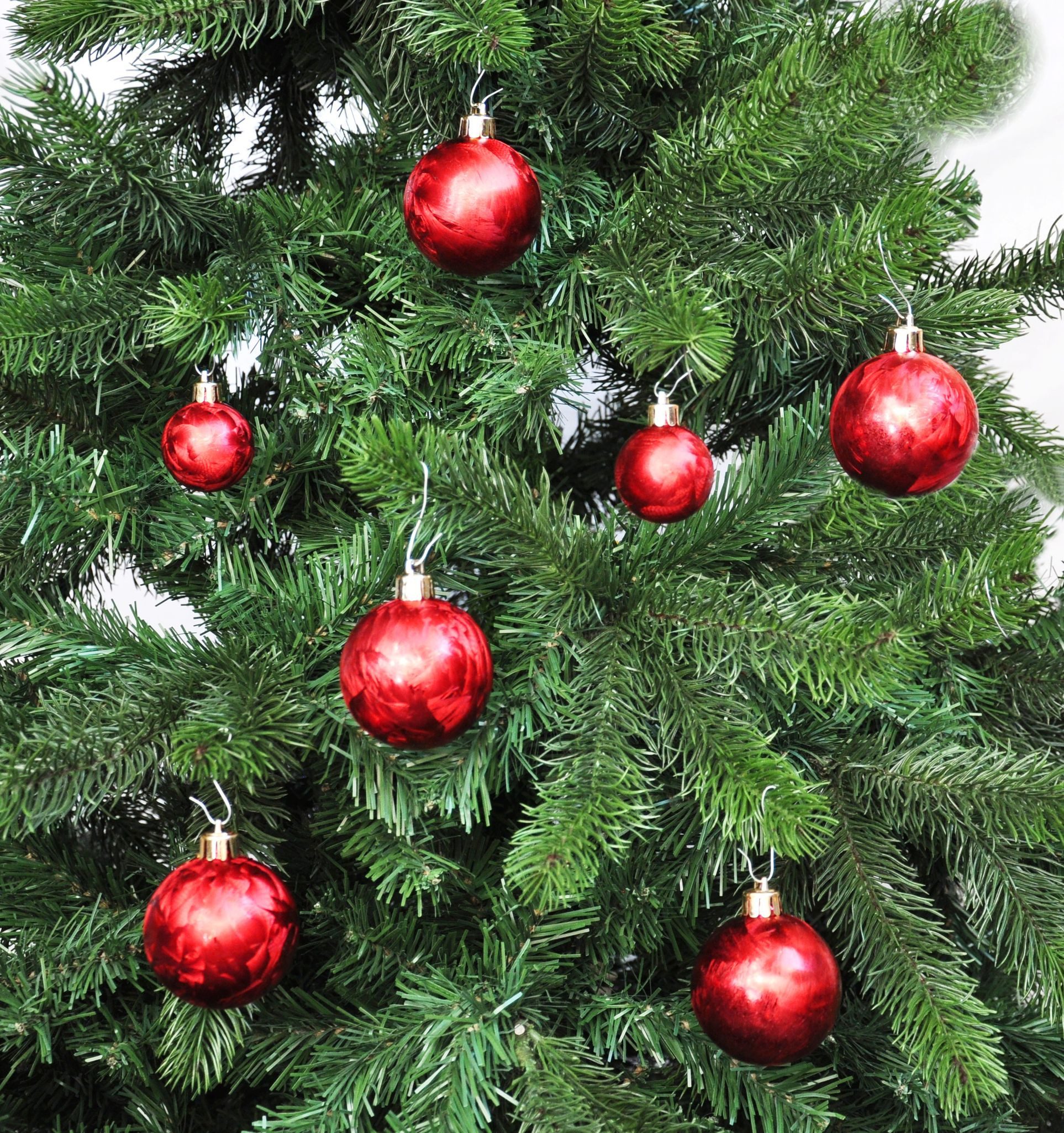 JACK Christbaumschmuck JACK by Inge 50x Kunststoff Kugeln Eislack Rot Christbaumkugeln, inkl. Haken, Kugel-Set mit Eislackeffekt aus Kunststoff Ø 4+6cm