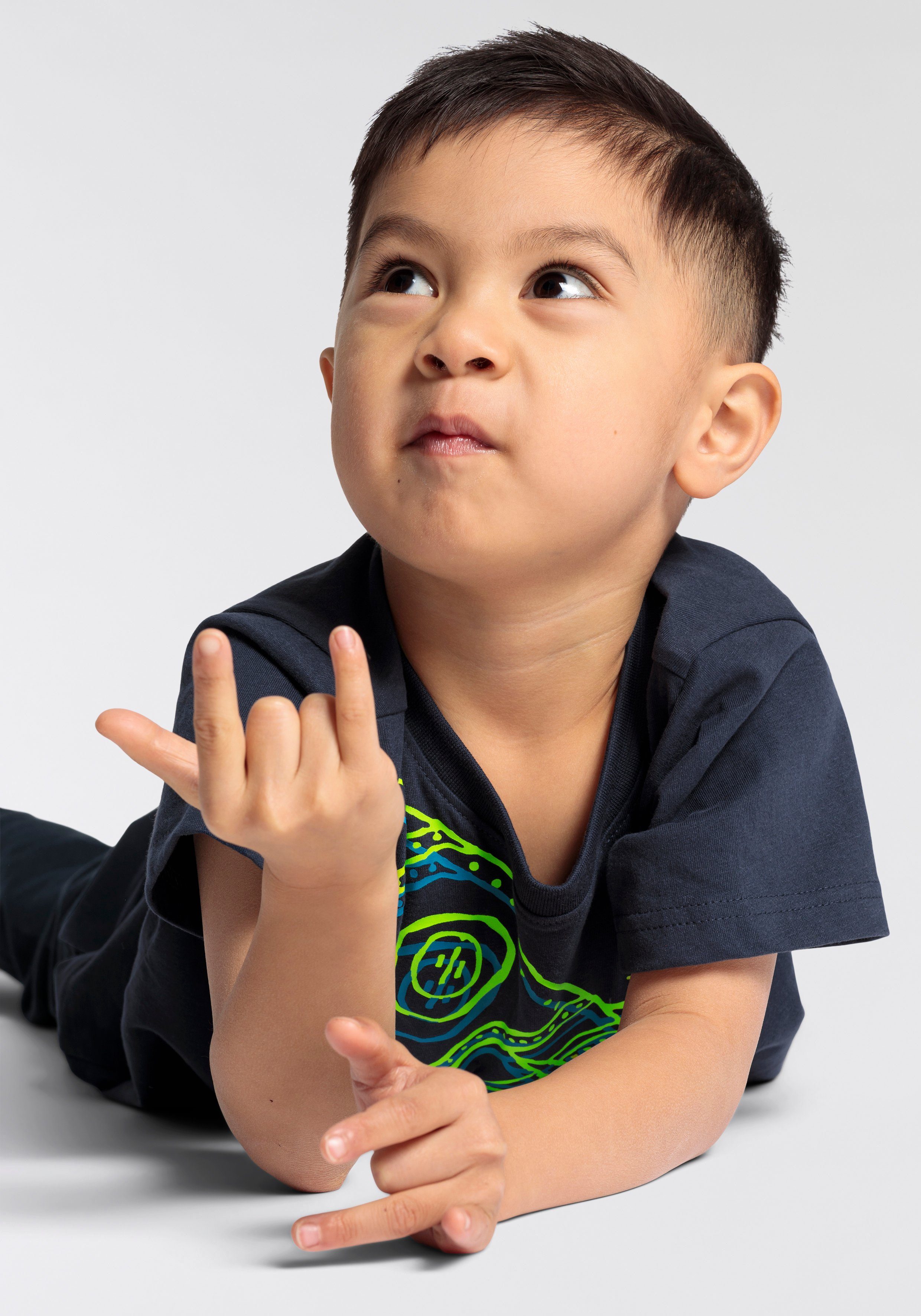 KIDSWORLD T-Shirt RAKETE Kurzarm, Basic-Passform, mit trendigem Druck, Rundhalsausschnitt