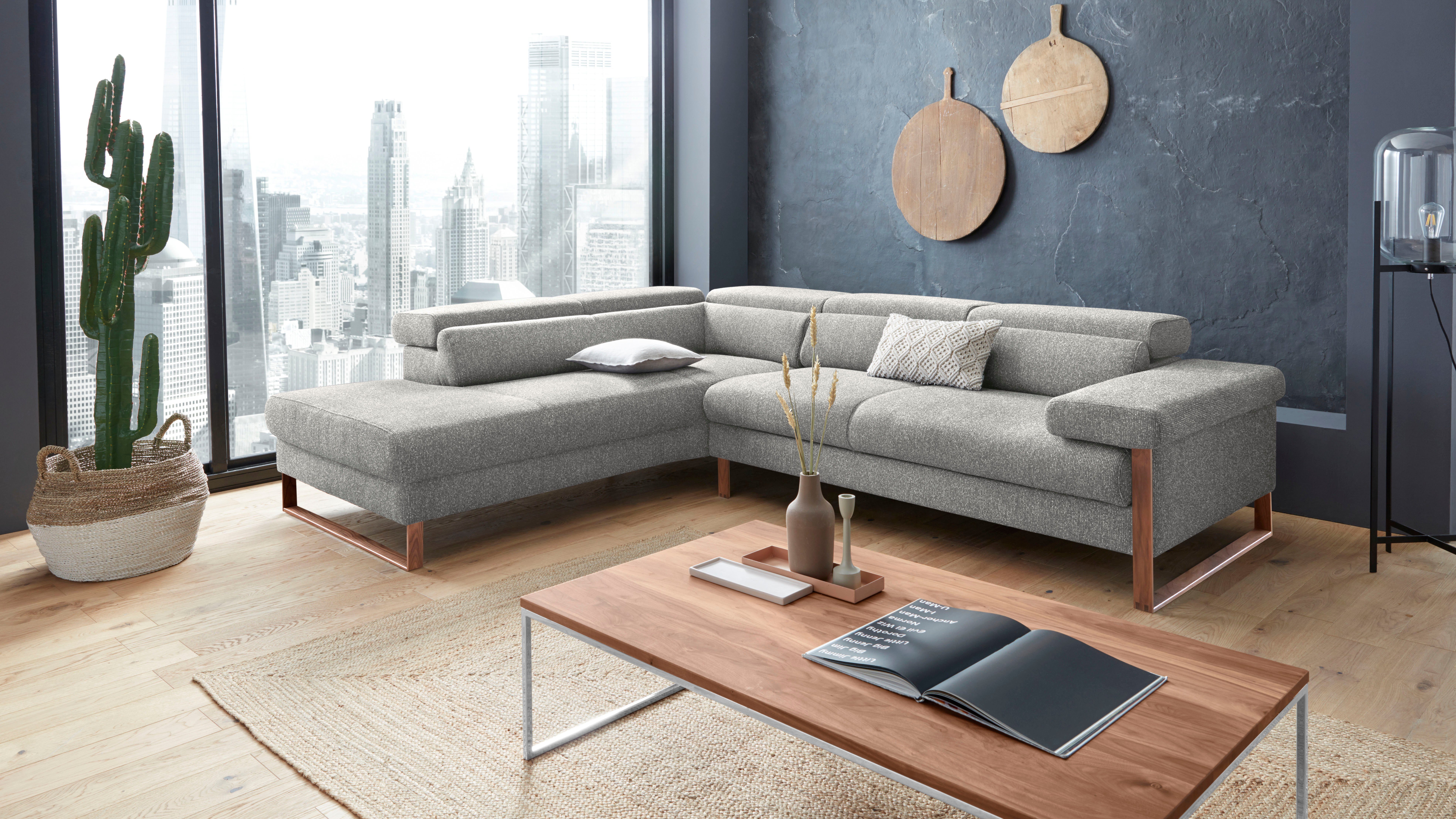 W.SCHILLIG Ecksofa finn, Designsofa mit tollem Sitzkomfort, bequem, L-Form, German Design Award 2016, Fußgestell Nussbaum natur, Breite 281 cm