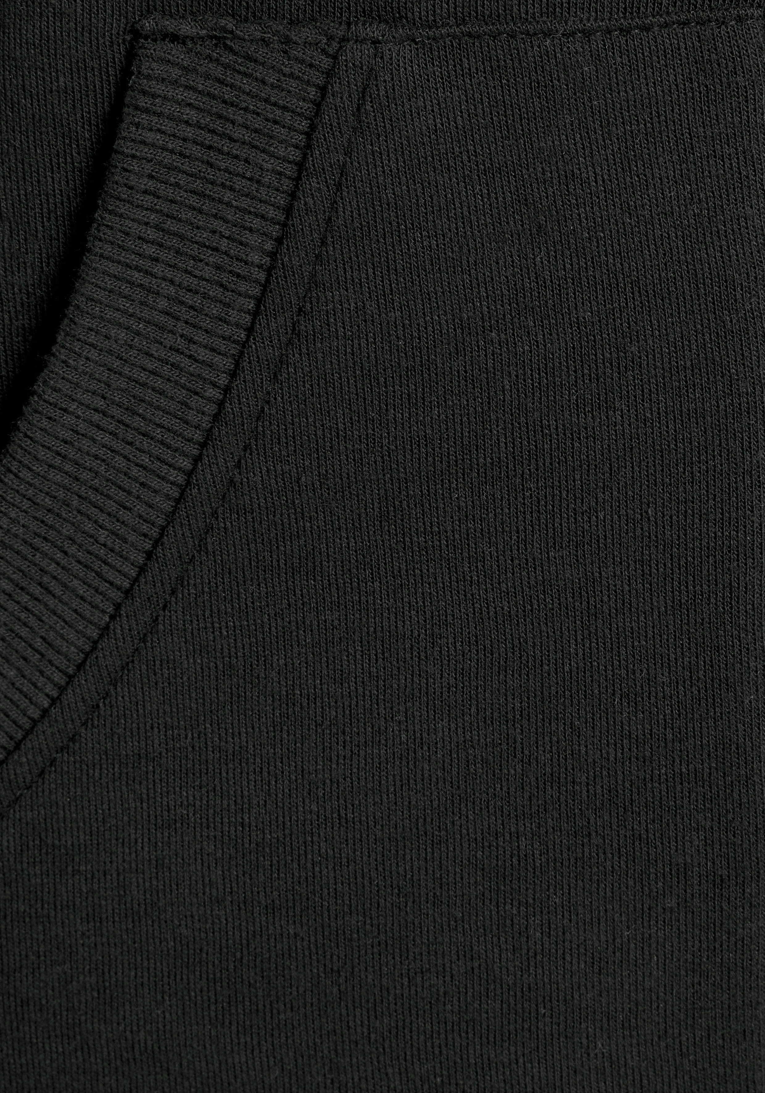 Logostickerei Kängurutasche, schwarz Bench. Kapuzensweatjacke Loungeanzug und Loungewear mit