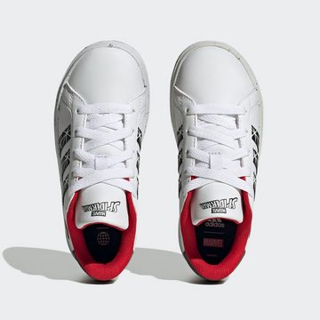 adidas Sportswear ADIDAS GRAND COURT X MARVEL SPIDER-MAN KIDS Sneaker Design auf den Spuren des adidas Superstar