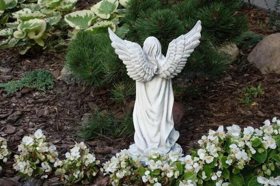 JVmoebel Skulptur Engel Figur aus hochwertigem Material für Garten-Dekoration (1 St), Made in Europa
