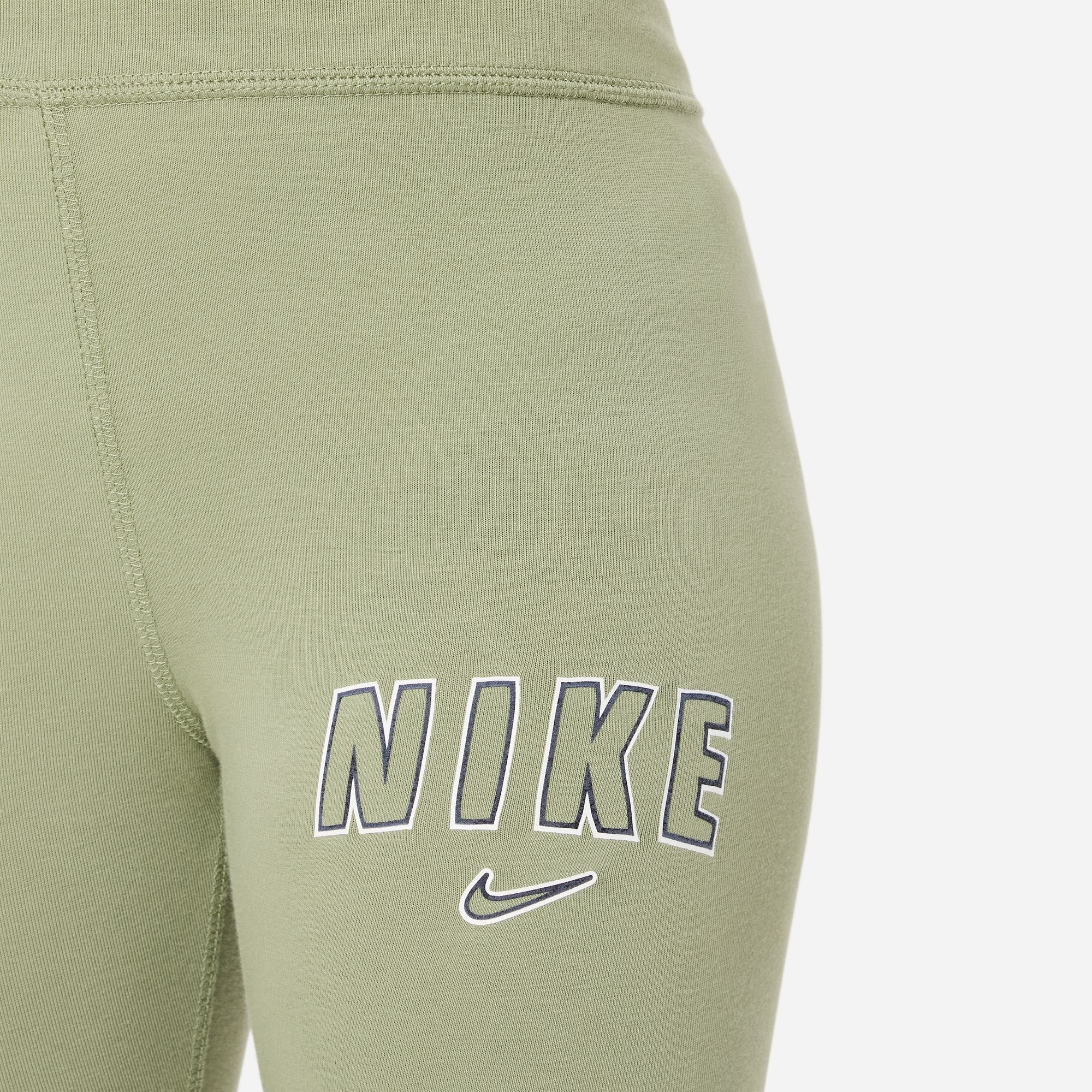 Nike Sportswear Leggings G NSW FAV TREND HW LGGNG PRNT - für Kinder OIL GREEN | Sport-Leggings