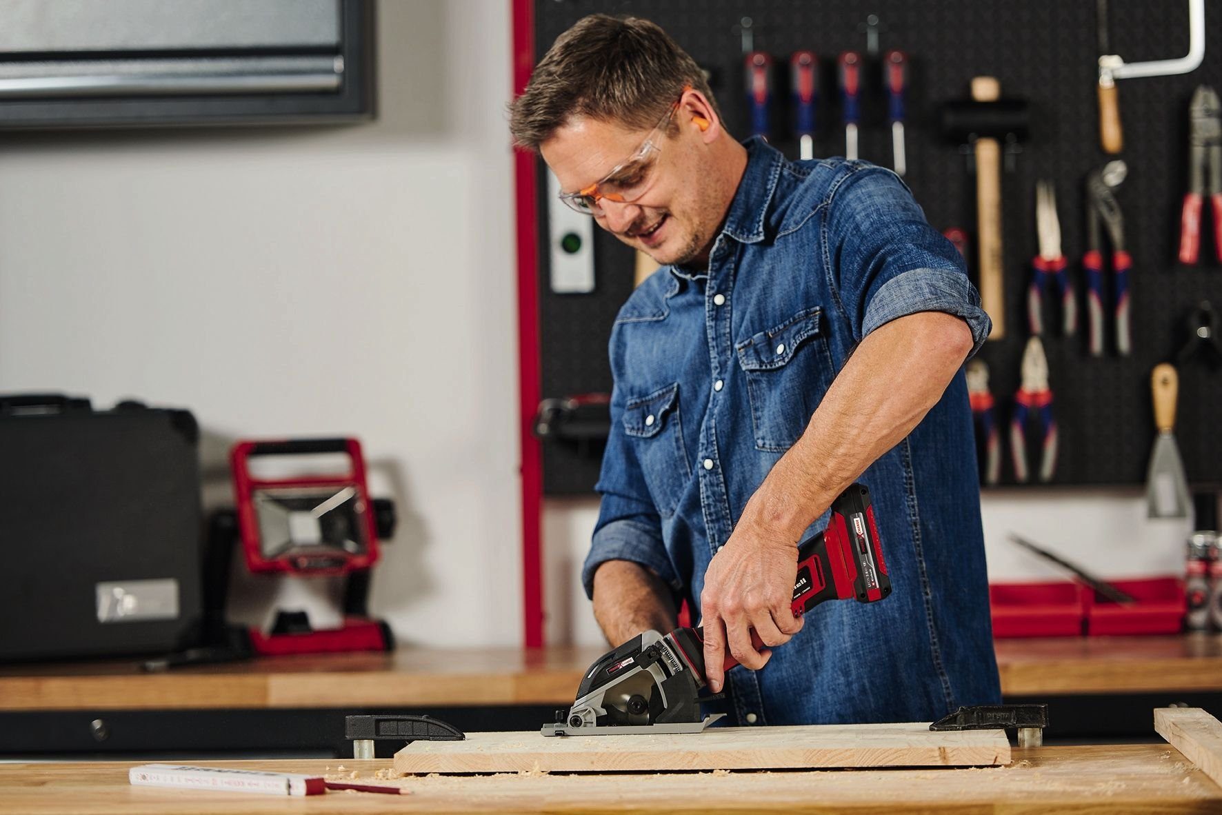 Einhell Power X-Change Akku-Mini Handkreisssäge TE-CS 18/89 Li Solo günstig online kaufen