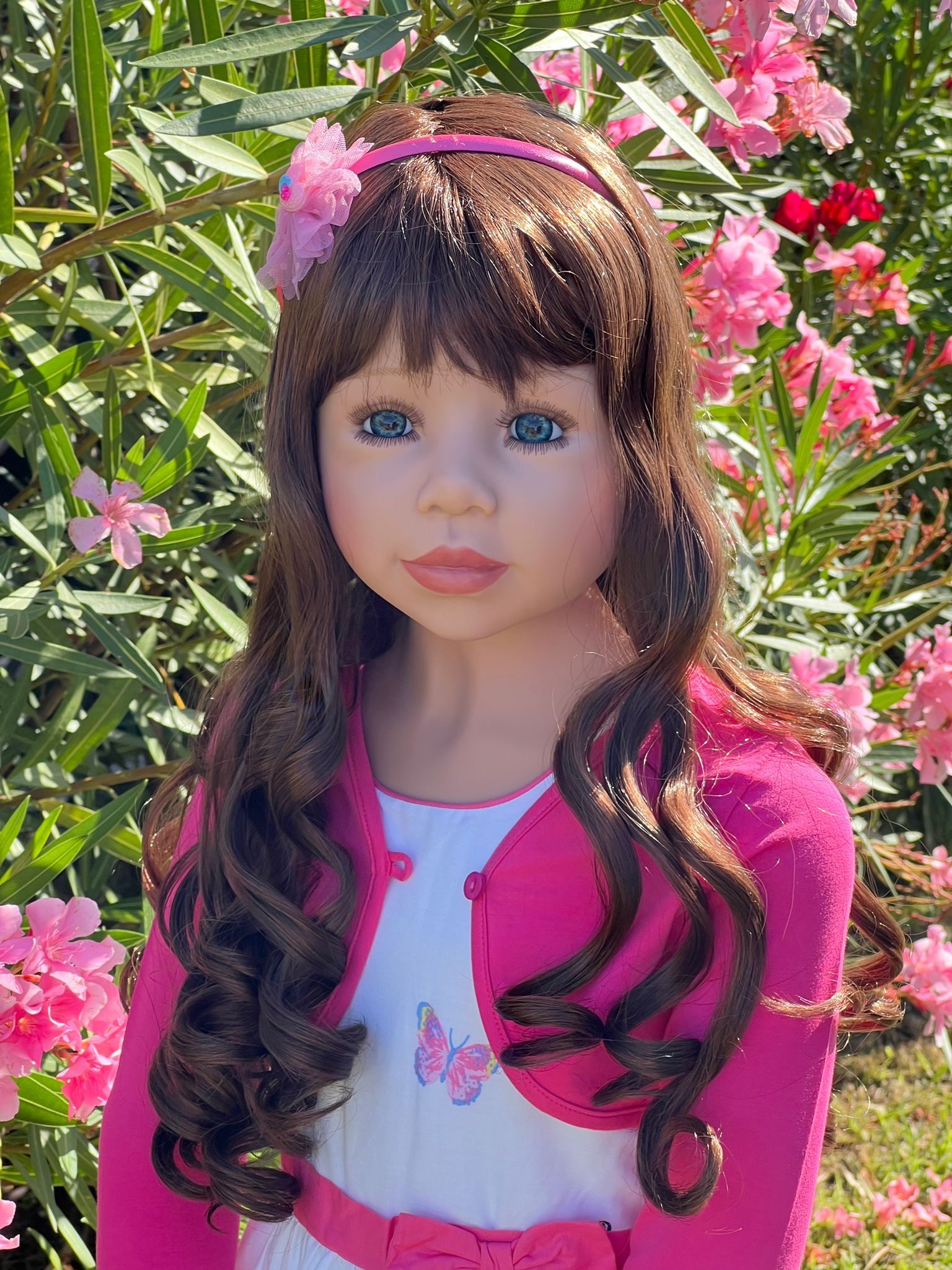 CMTPUPPENGALERIE Stehpuppe Kira von Monika Levenig - braun - 122 cm - (1-tlg)