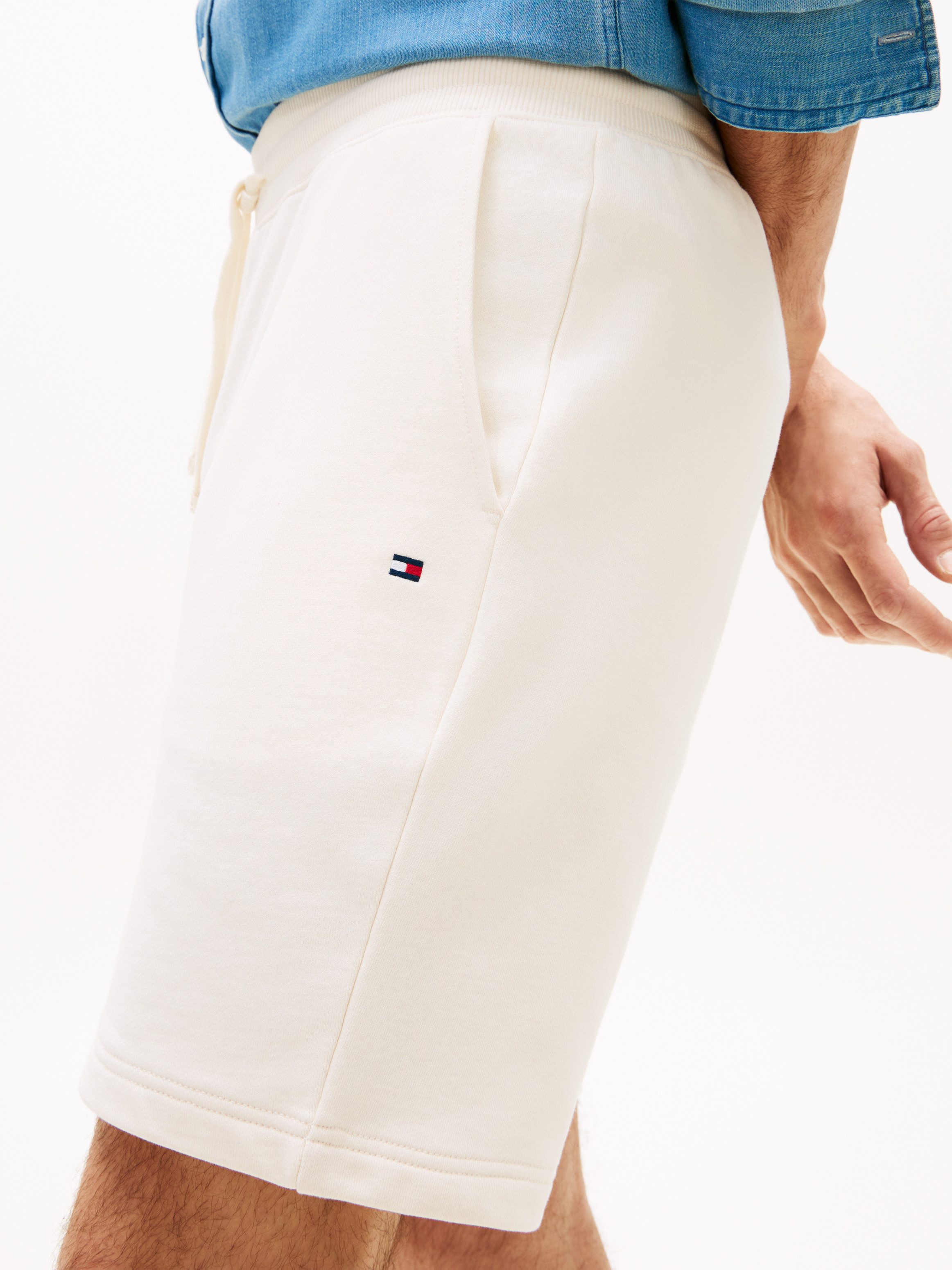 Tommy Hilfiger Sweatshorts ESSENTIAL TERRY Regular fit mit elastischem Bund