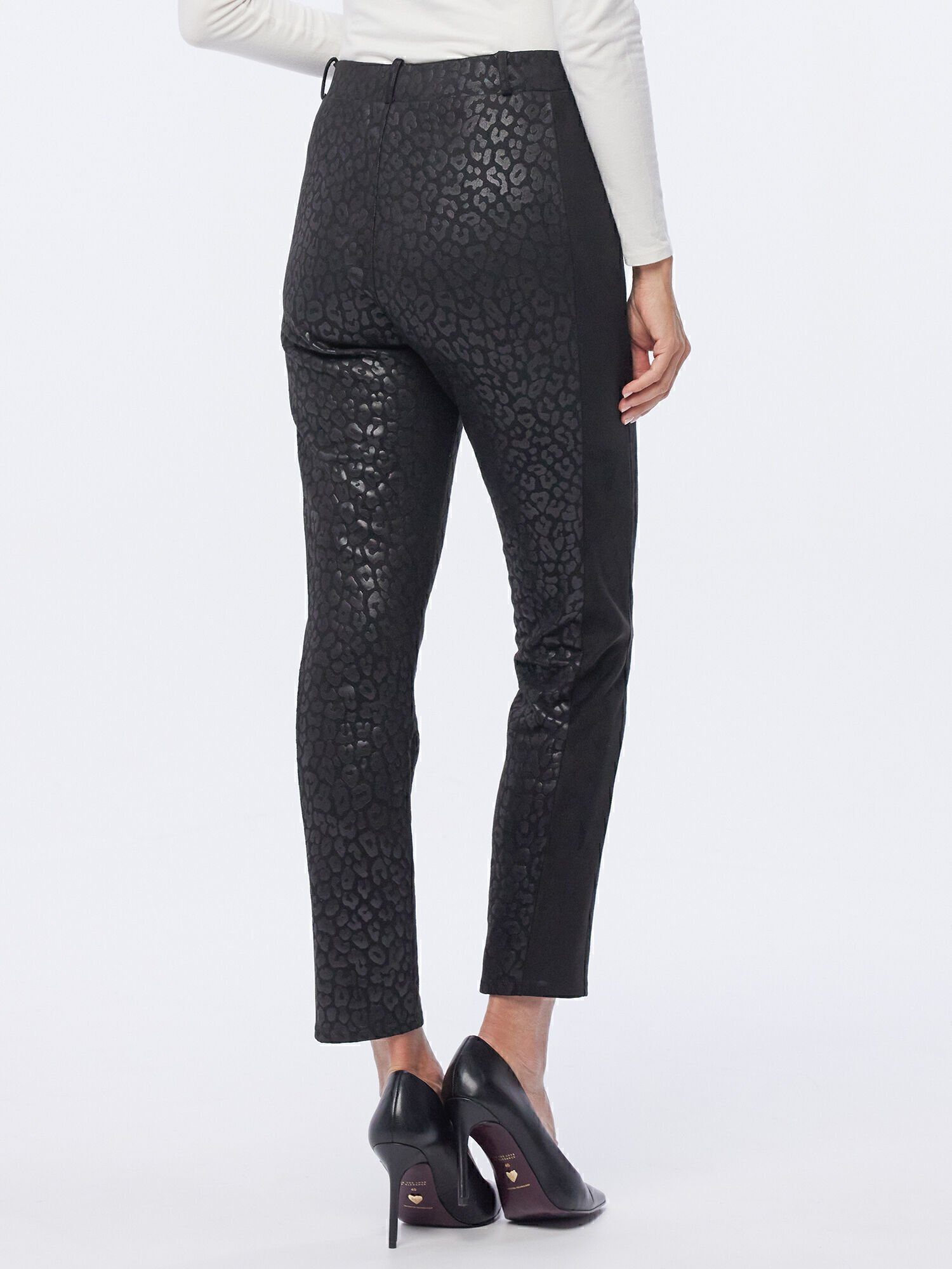 MONACO blue Stoffhose Schlupfhose koerpernah mit Bequembund günstig online kaufen