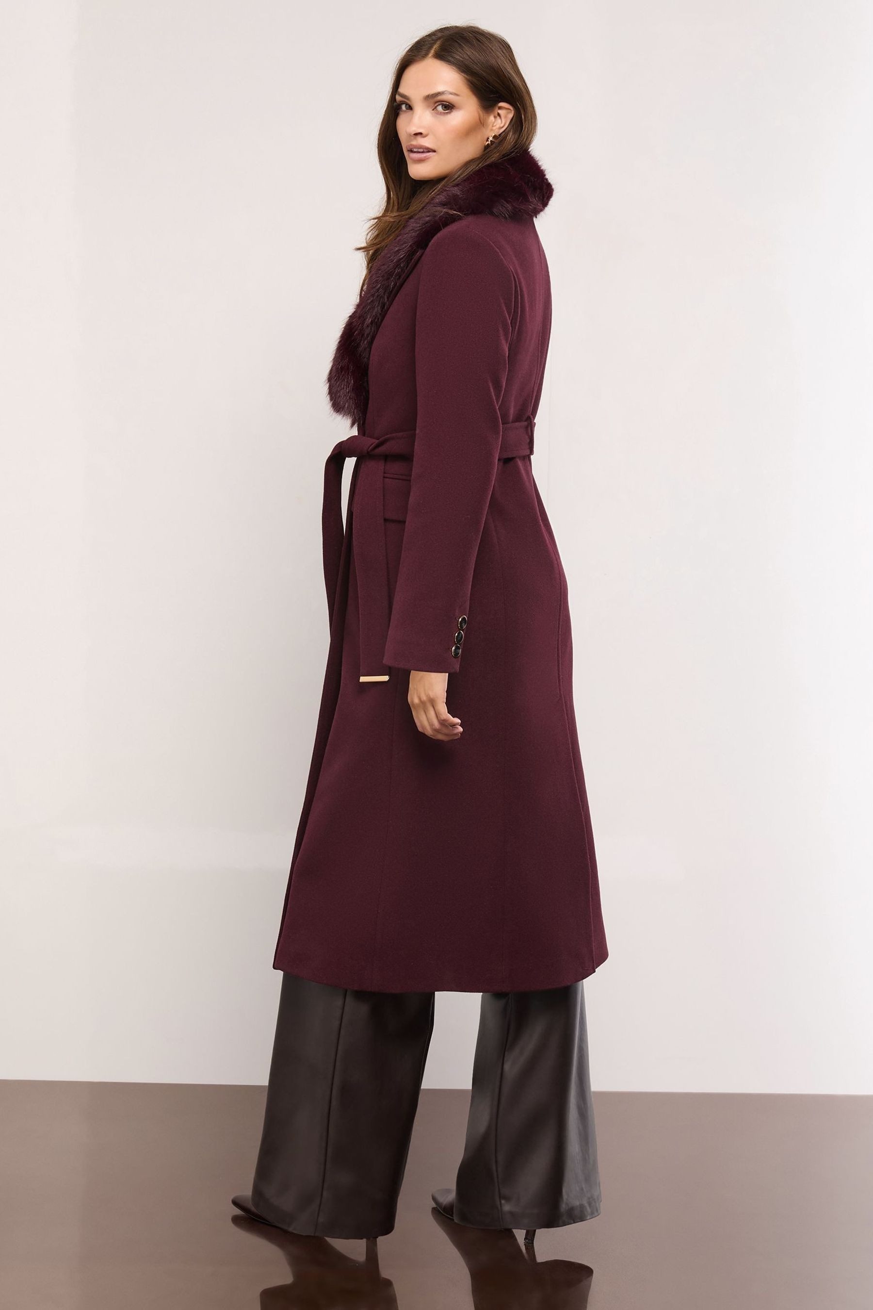 LIPSY Fellimitatmantel Lipsy langer Mantel mit Schalkragen, Regular (1-tlg) günstig online kaufen