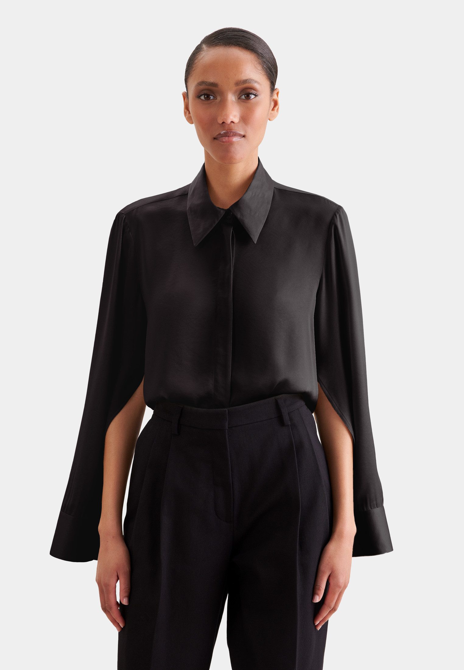 Klassische Bluse
