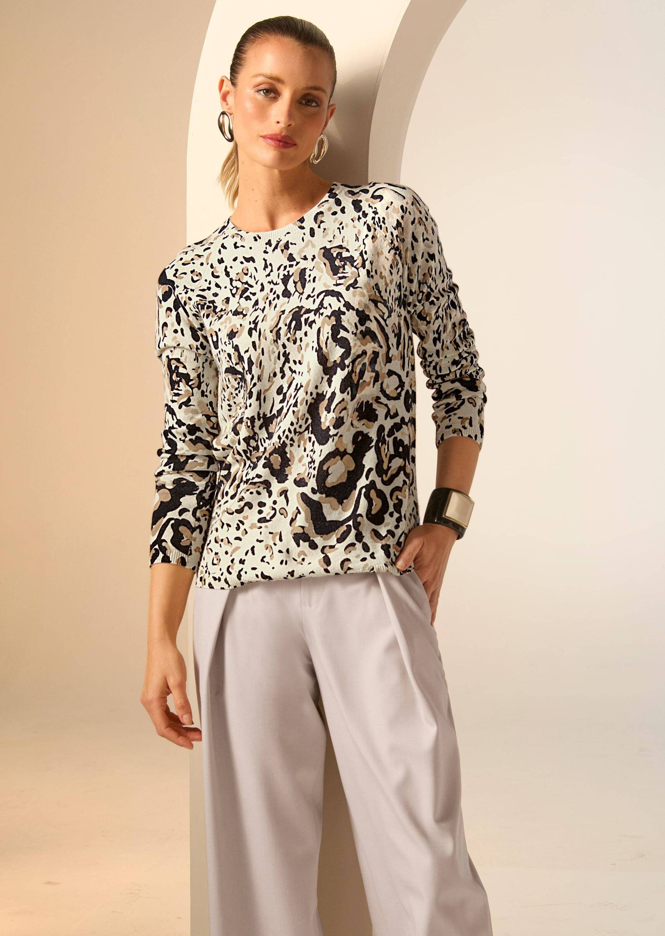 Strickpullover Wollpullover mit Animal-Print