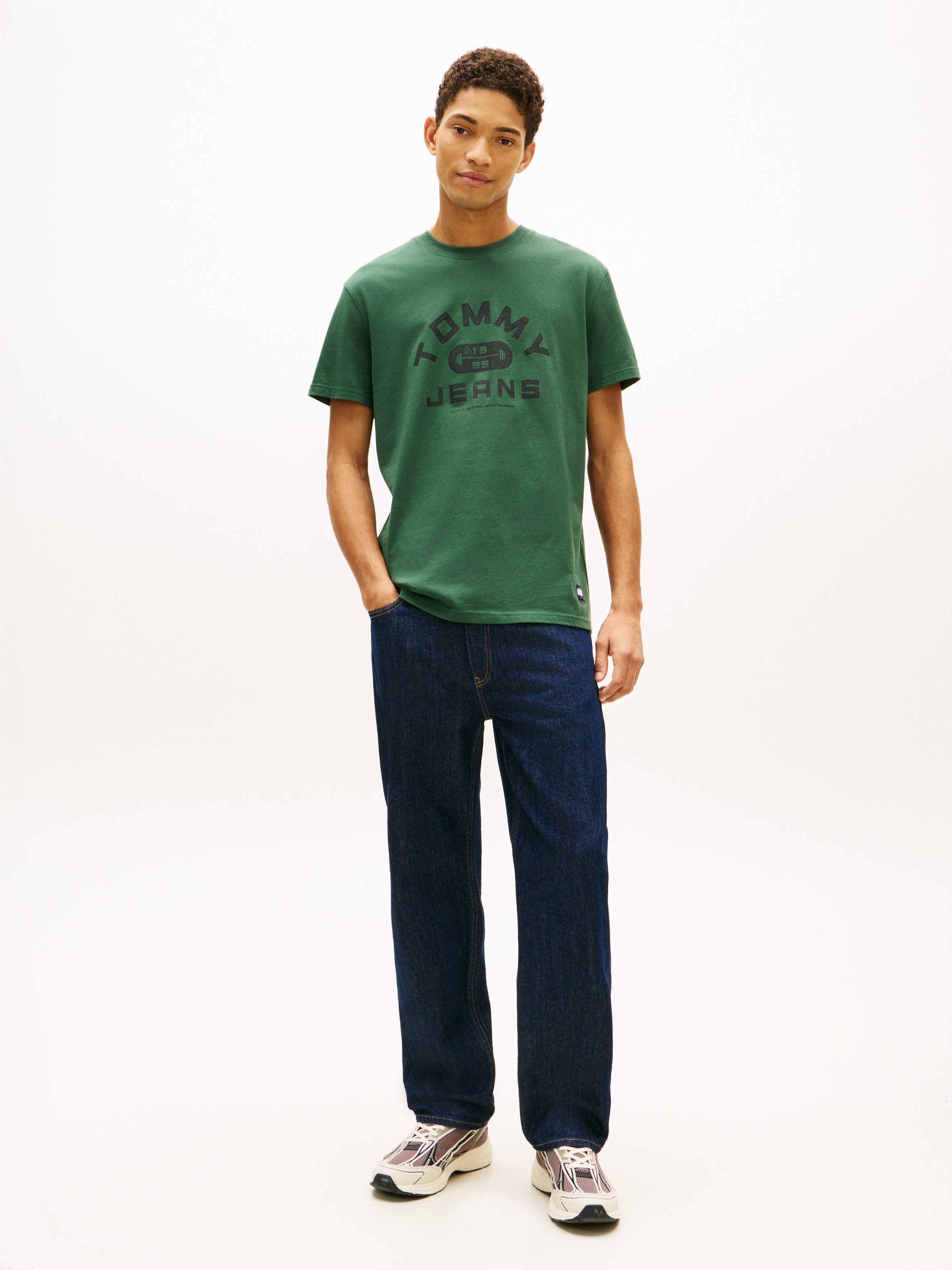 Tommy Jeans 5-Pocket-Jeans Sonny Regular Tapered mit dezenter Waschung