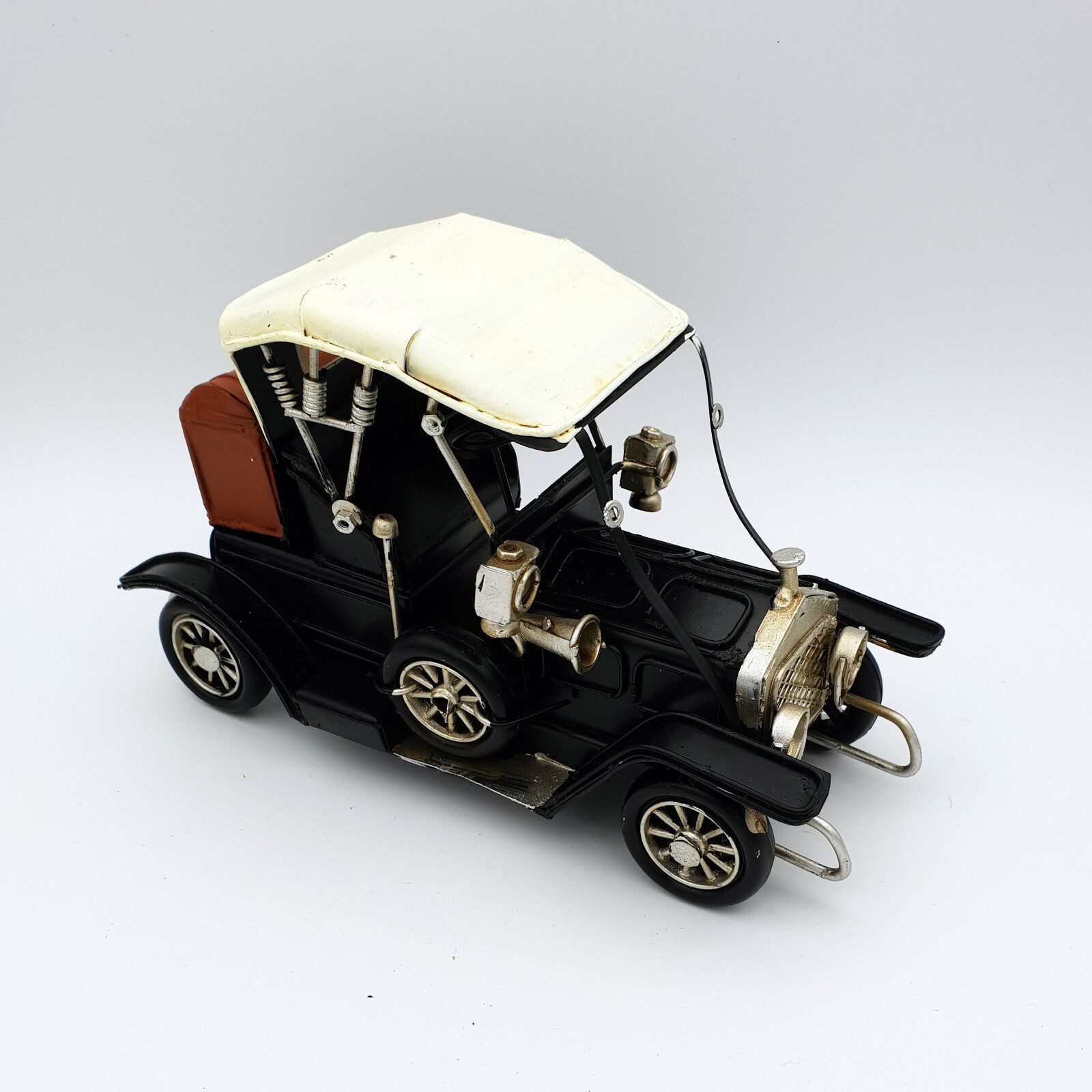 Dynasun Modellauto Car 1804D-664, (1-tlg), Auto Car aus Metall, Vintage Automodell im Retro-Style Oldtimer