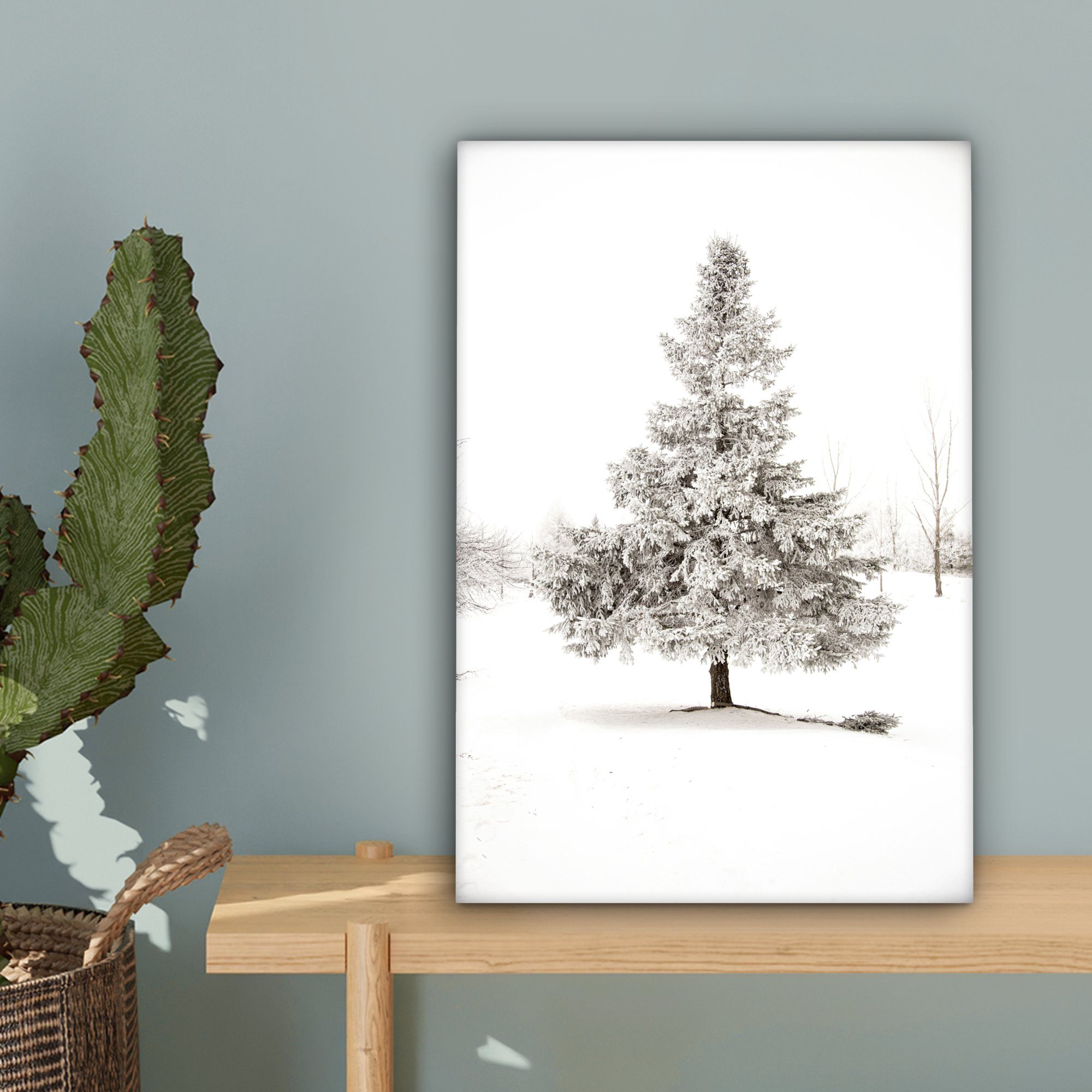 OneMillionCanvasses® Leinwandbild - 20x30 Natur bespannt - - (1 Baum Schnee Zackenaufhänger, St), fertig - cm Gemälde, inkl. Winter Jahreszeiten, Leinwandbild