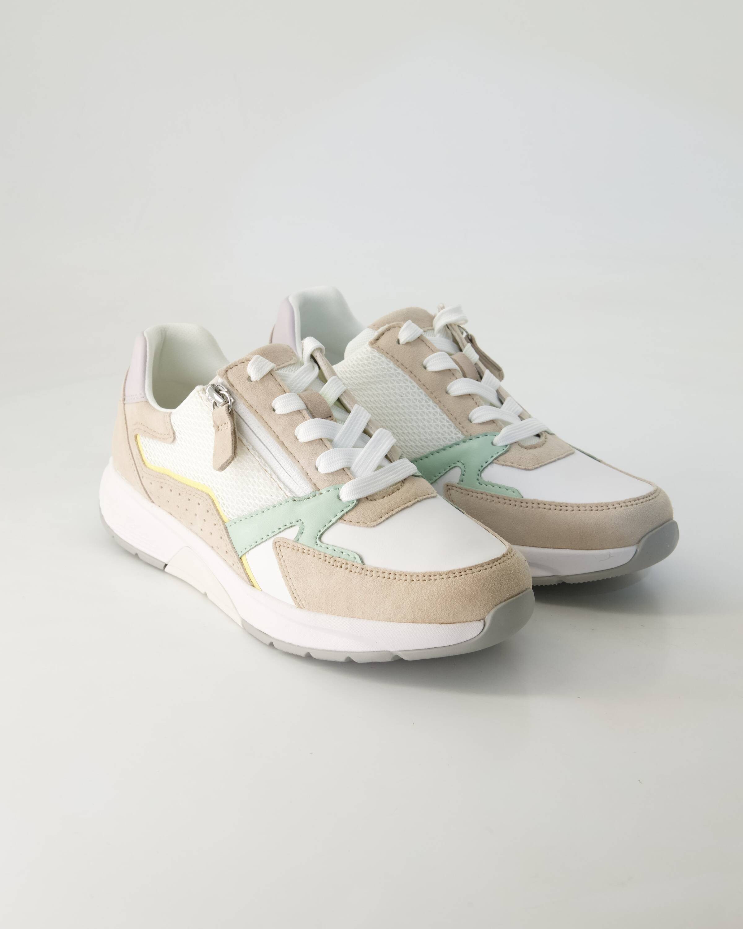 86.878.34 Sneaker