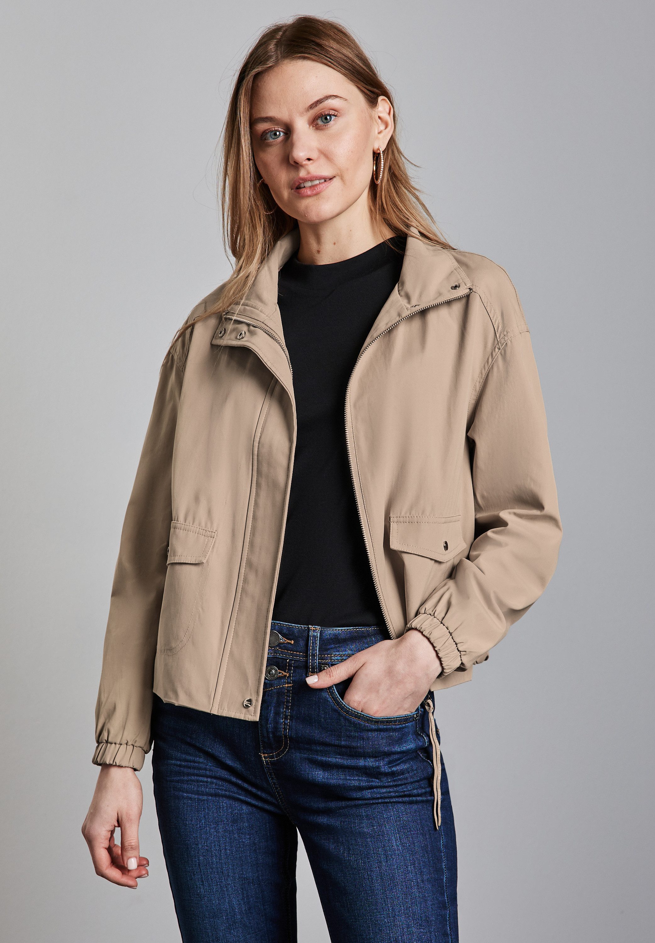 STREET ONE Kurzjacke aus softem Materialmix