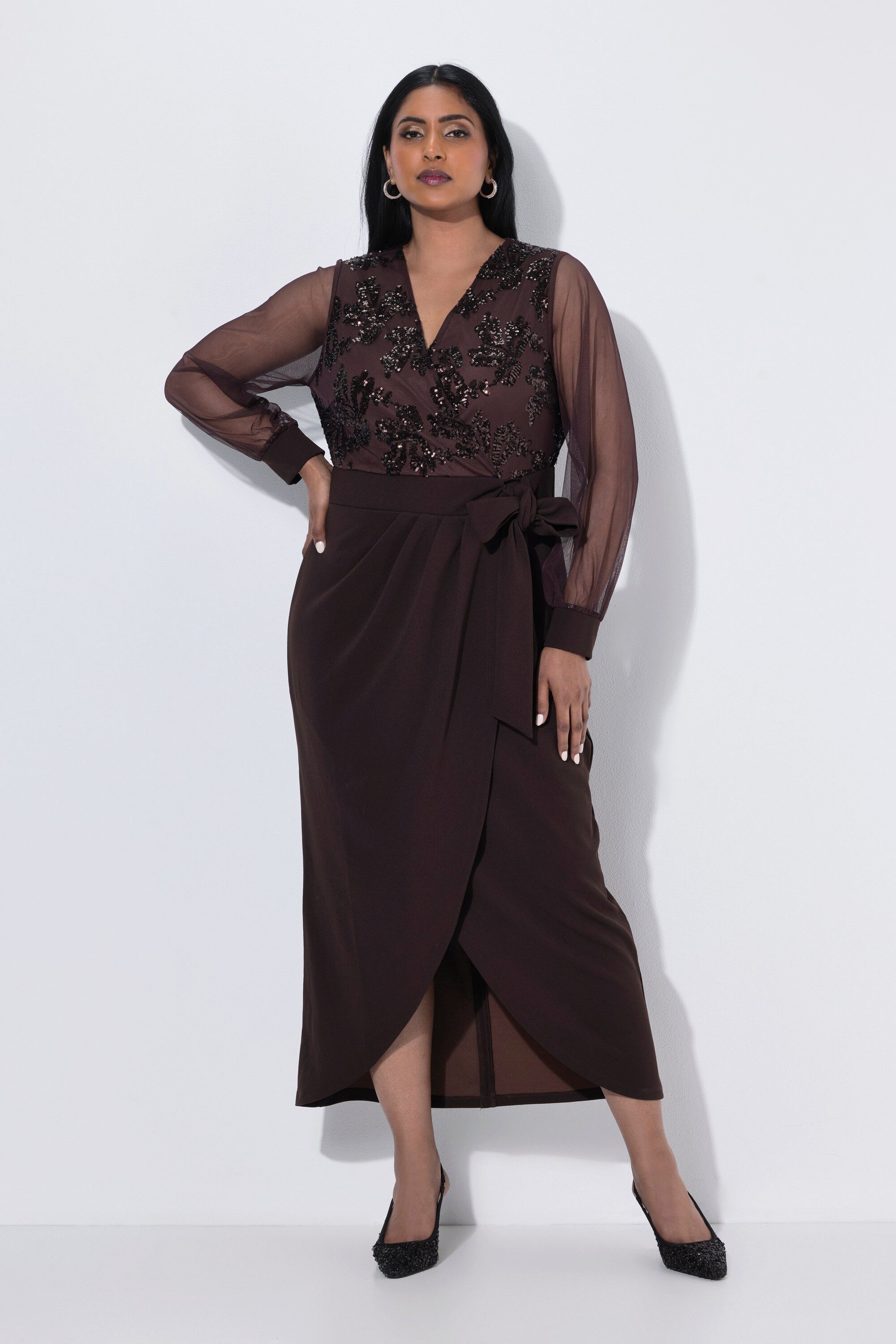 Ulla Popken Minikleid Wickelkleid Softcups Pailletten V-Ausschnitt