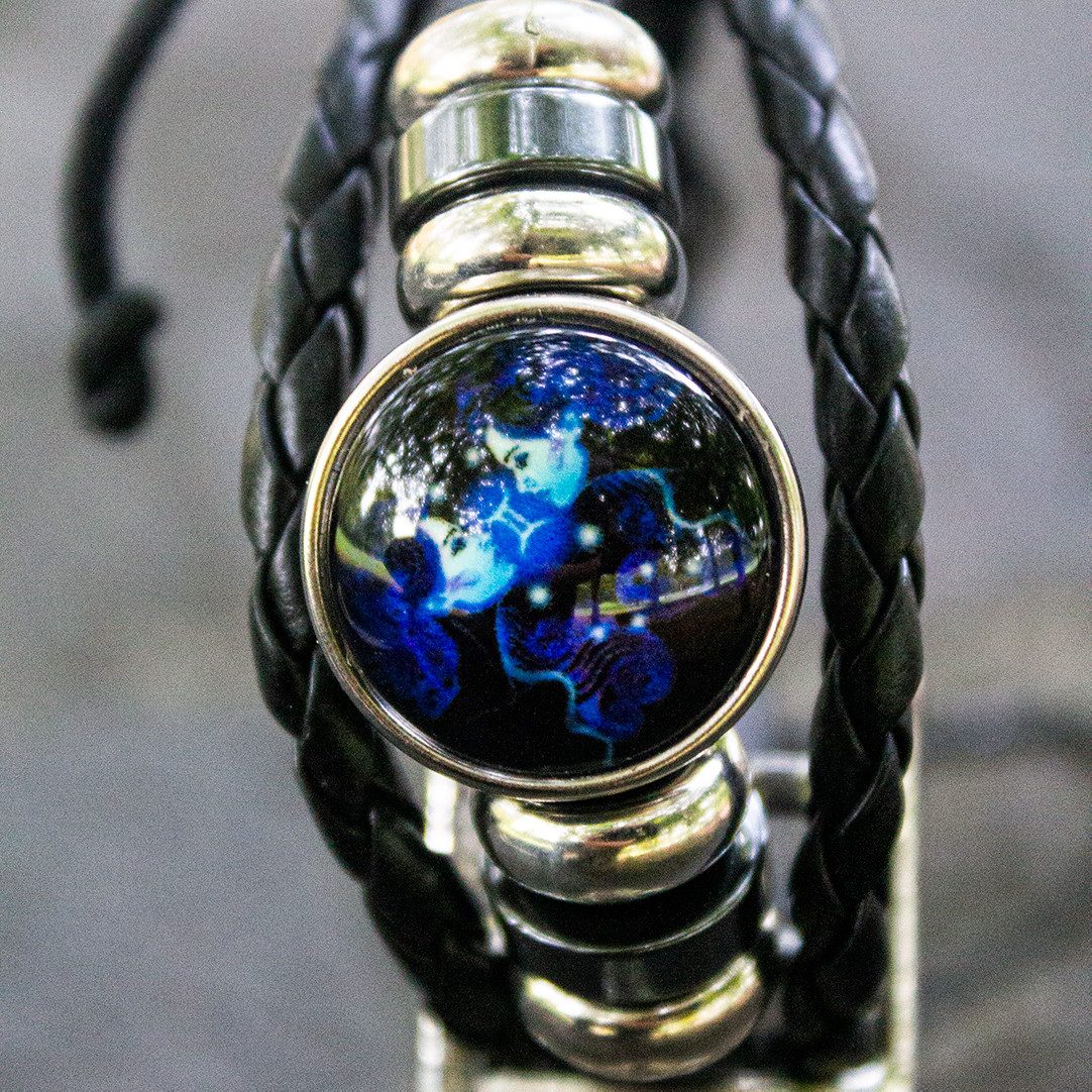 Stelby Armband mit Gravur Armband Sternzeichen Zwillinge mit 3D Gravur im Glas (Weihnachtsgeschenk, Geburtstagsgeschenk, Valentinstaggeschenk, modern, minimalistisch), langlebig, pflegeleicht, unisex