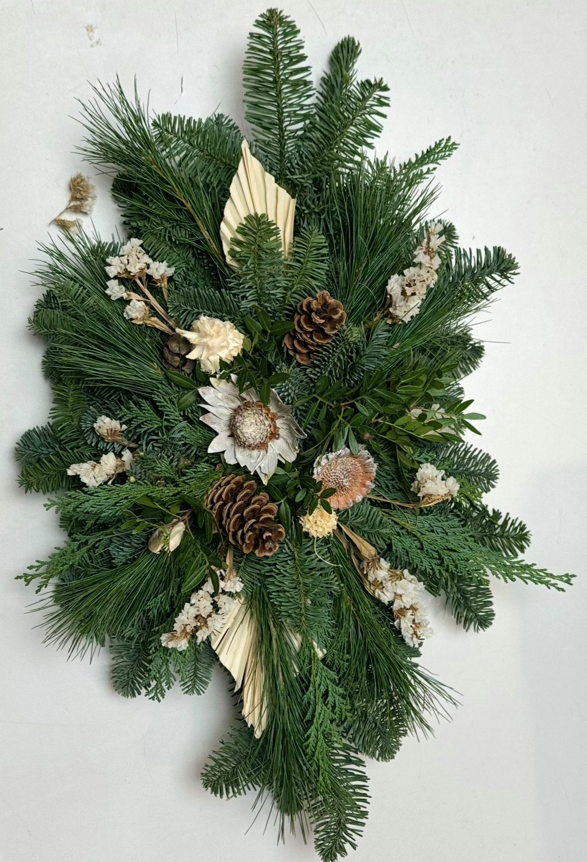 Gestecke Grabgesteck, Grabauflage frisch gebunden (echt) 60 cm, mit Exoten günstig online kaufen