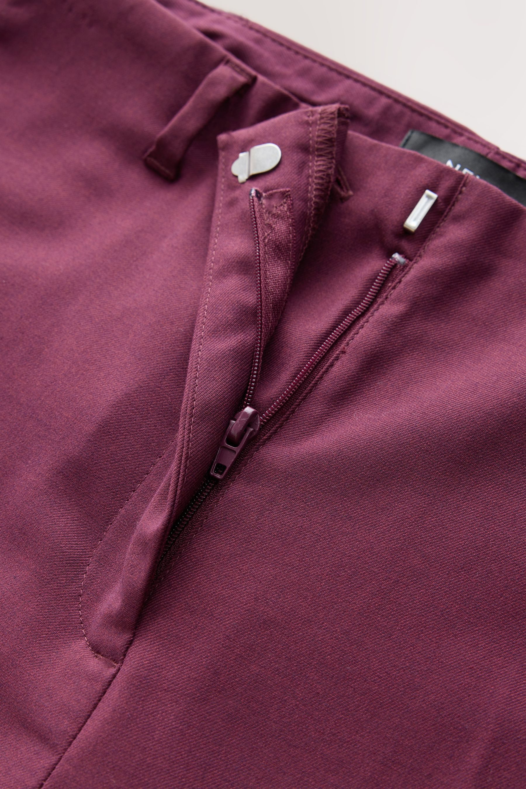 Next Anzughose Figurbetonte Hose im Slim Fit (1-tlg)