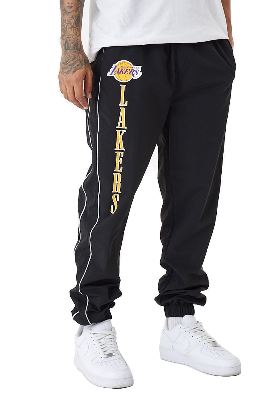 New Era Jogginghose New Era Herren Jogginghose NBA TRACK PANT LA LAKERS Schwarz