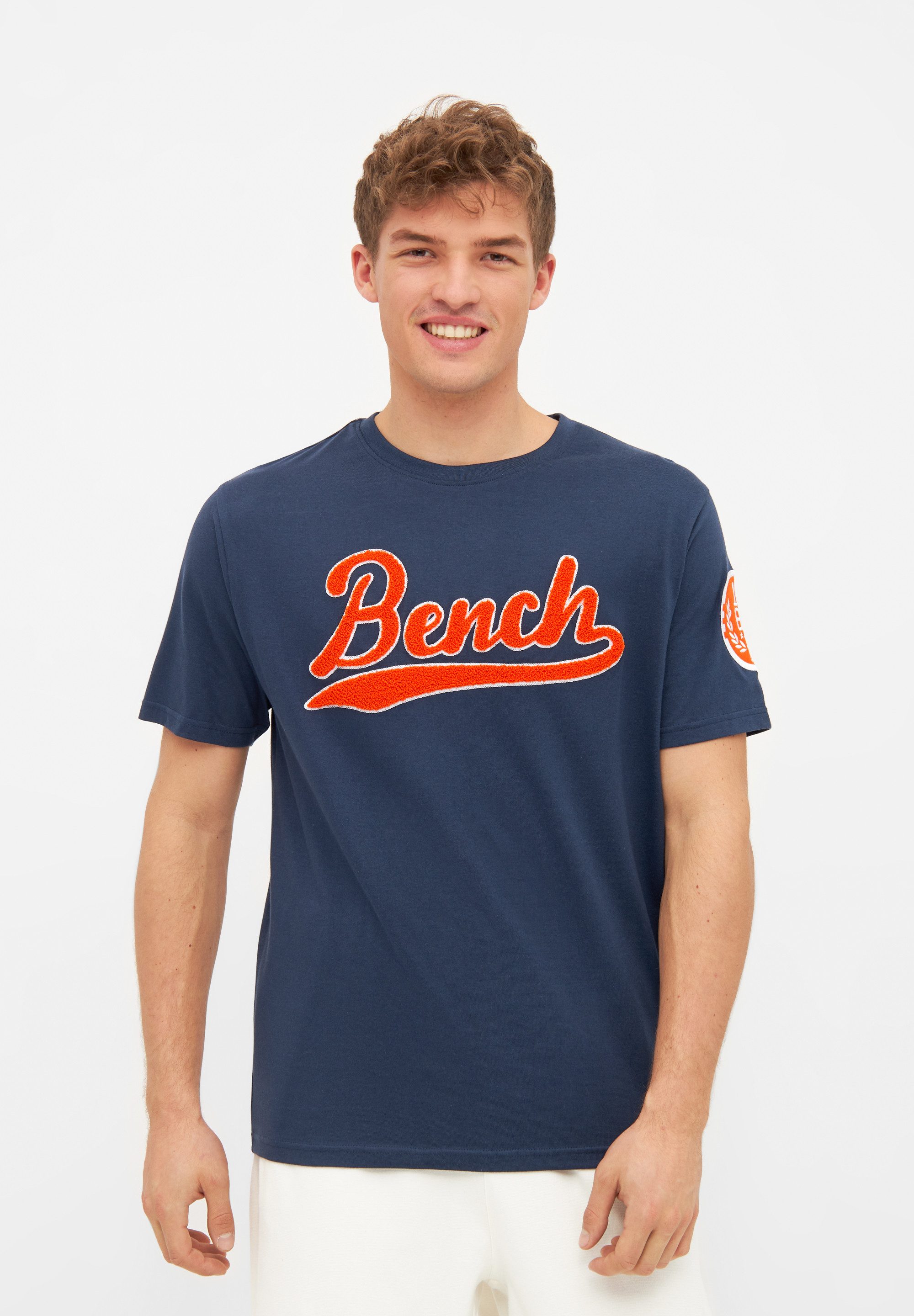 Bench. T-Shirt ENAM