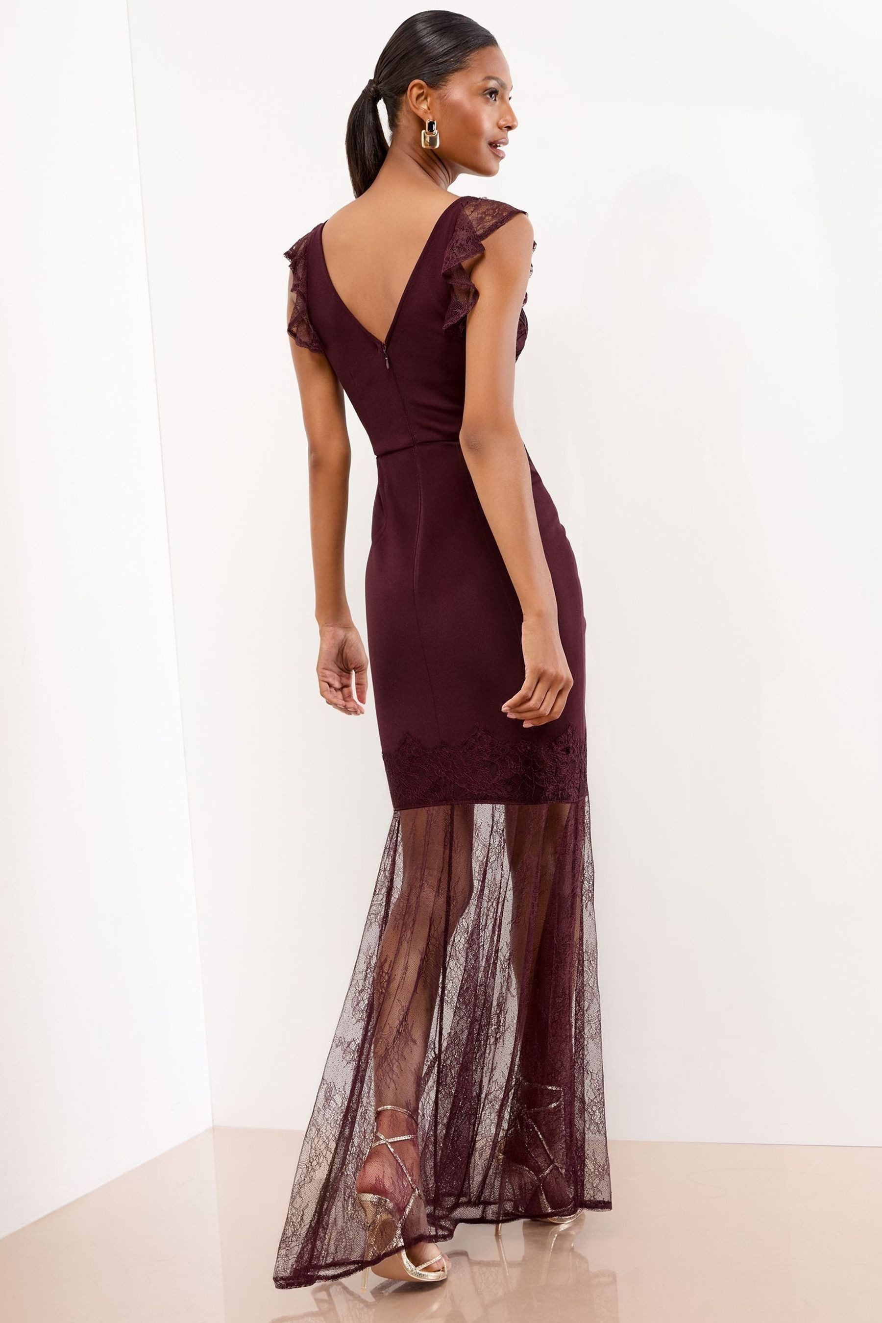 LIPSY Maxikleid Lipsy Maxi-Trägerkleid mit Mesh und Spitze, Petite (1-tlg) günstig online kaufen