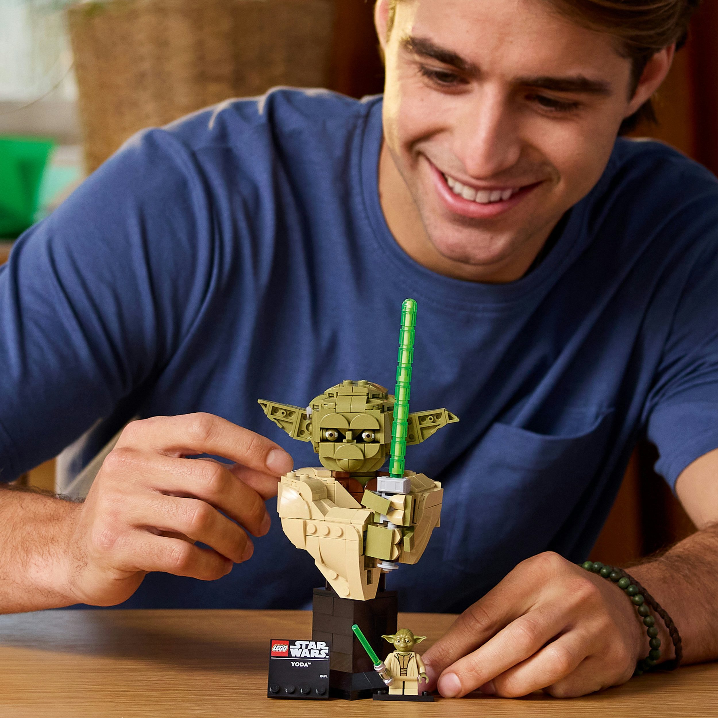 LEGO® Yoda Büste (75438), LEGO Star Wars™ Konstruktionsspielsteine, (399 St)